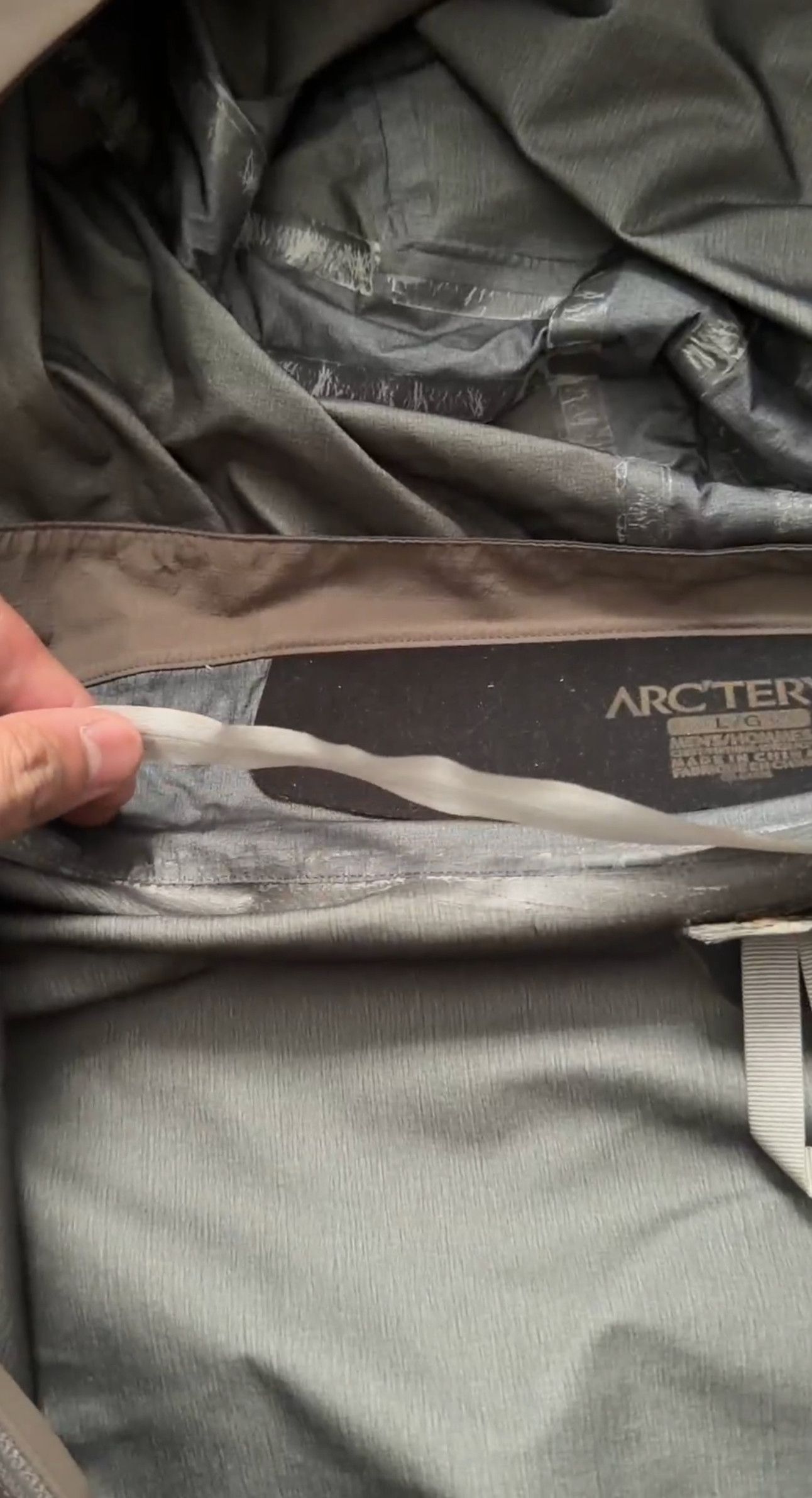 Arc'teryx Arcteryx Beta AR Brown Waterproof Jacket. Size US L / EU 52-54 / 3 - 11 Thumbnail