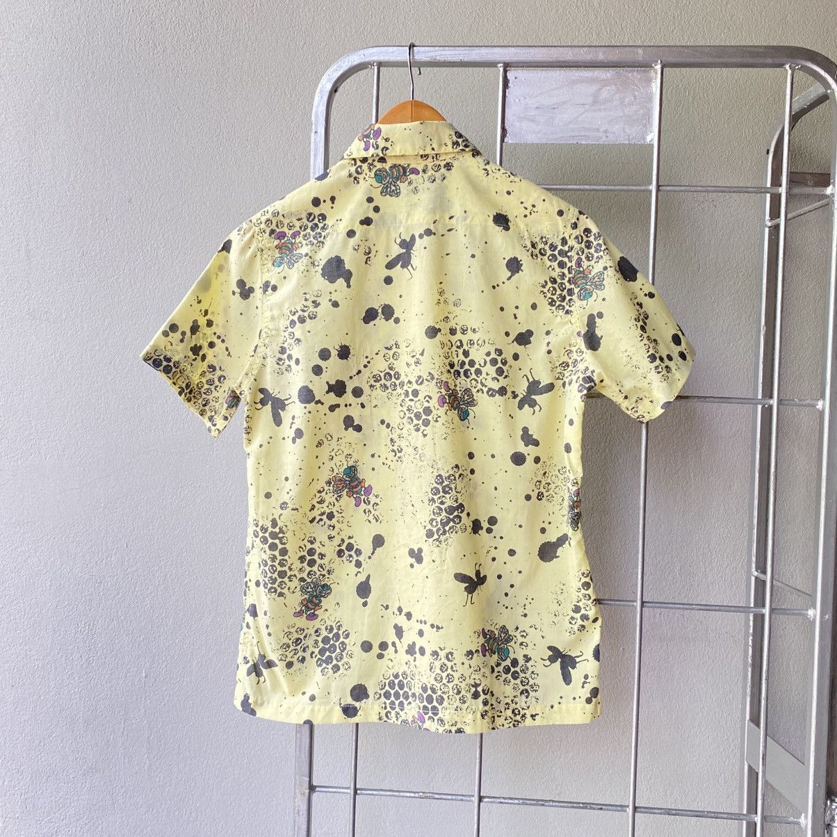 Designer × Japanese Brand RNA Inc. Yellow Honeycomb Bee Short-Sleeve Shirt Size M / US 6-8 / IT 42-44 - 2 Thumbnail