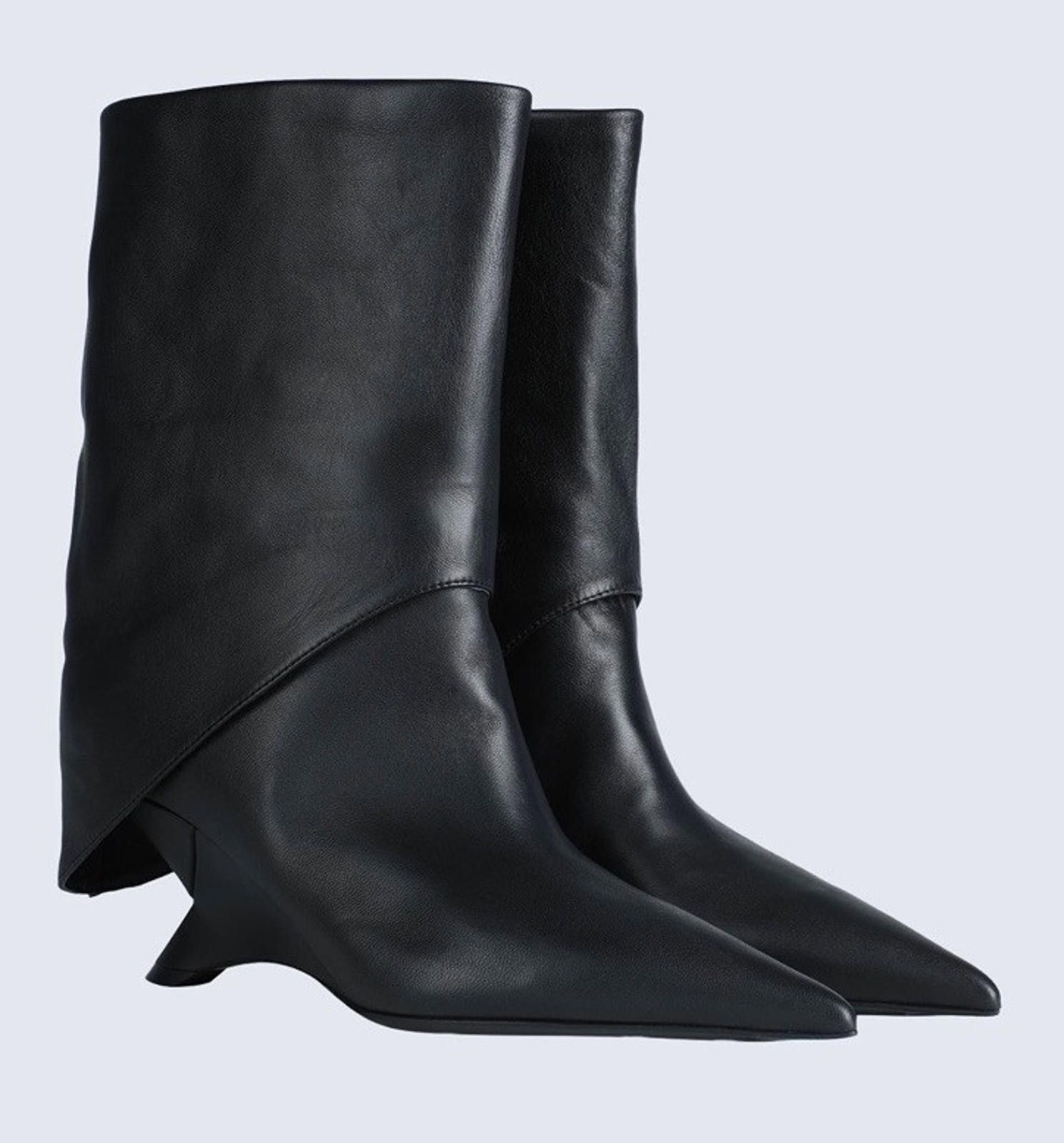VIC MATI Vic Matie Leather Geometrical Heel Pointed Boot Sz38/7 Italy Size US 7 / IT 37 - 1 Thumbnail