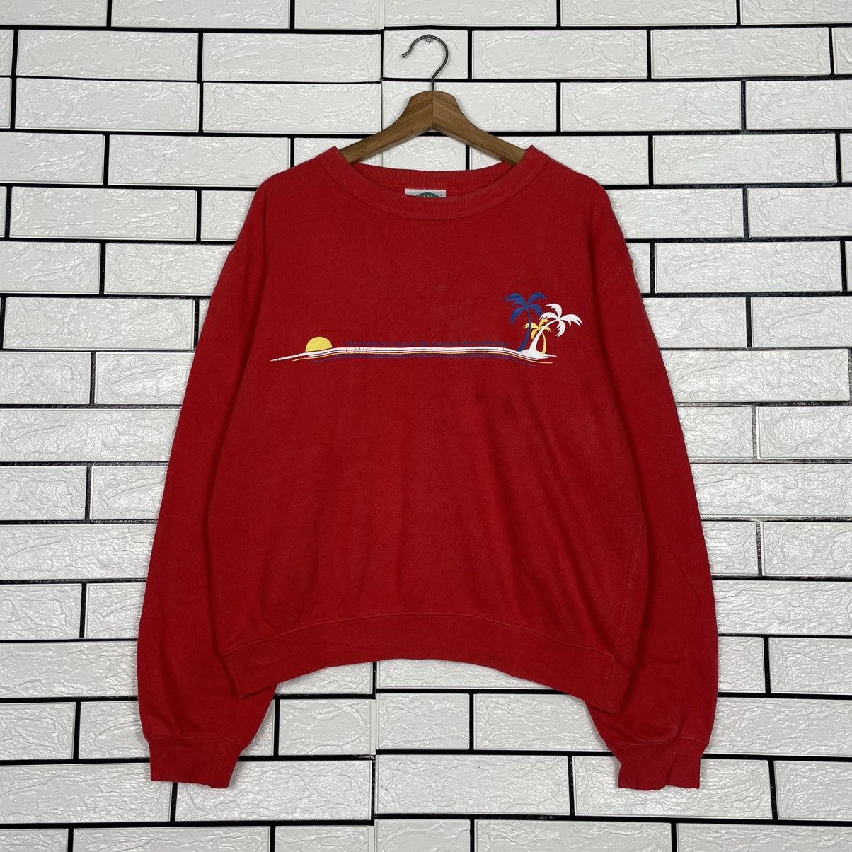 Japanese Brand Vintage Banana Sport Hawaii Crewneck Sweatshirt Size US M / EU 48-50 / 2 - 1 Thumbnail
