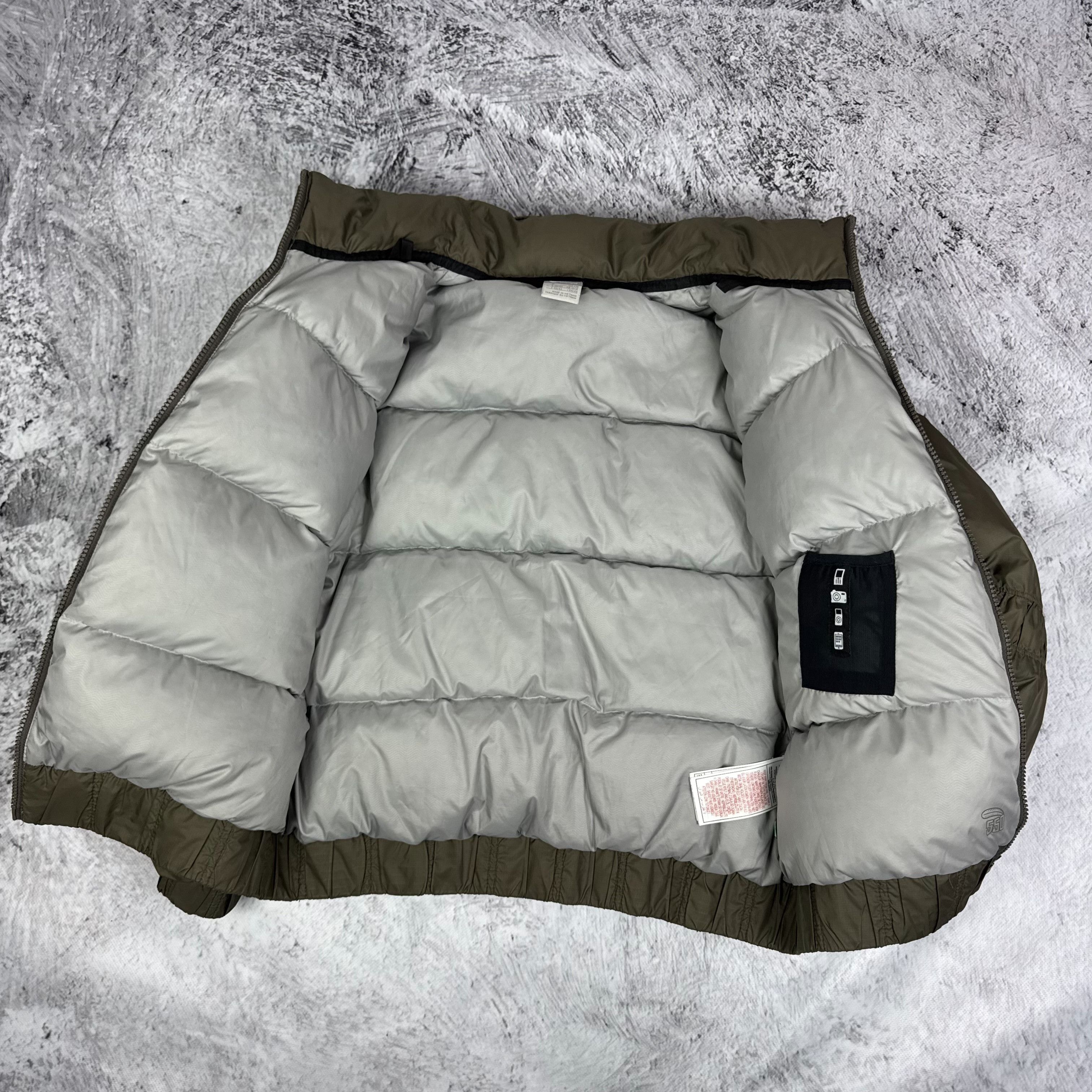 Nike Nike Sportswear 550 Khaki Full Zip Puffer Jacket Medium Size M / US 6-8 / IT 42-44 - 7 Thumbnail