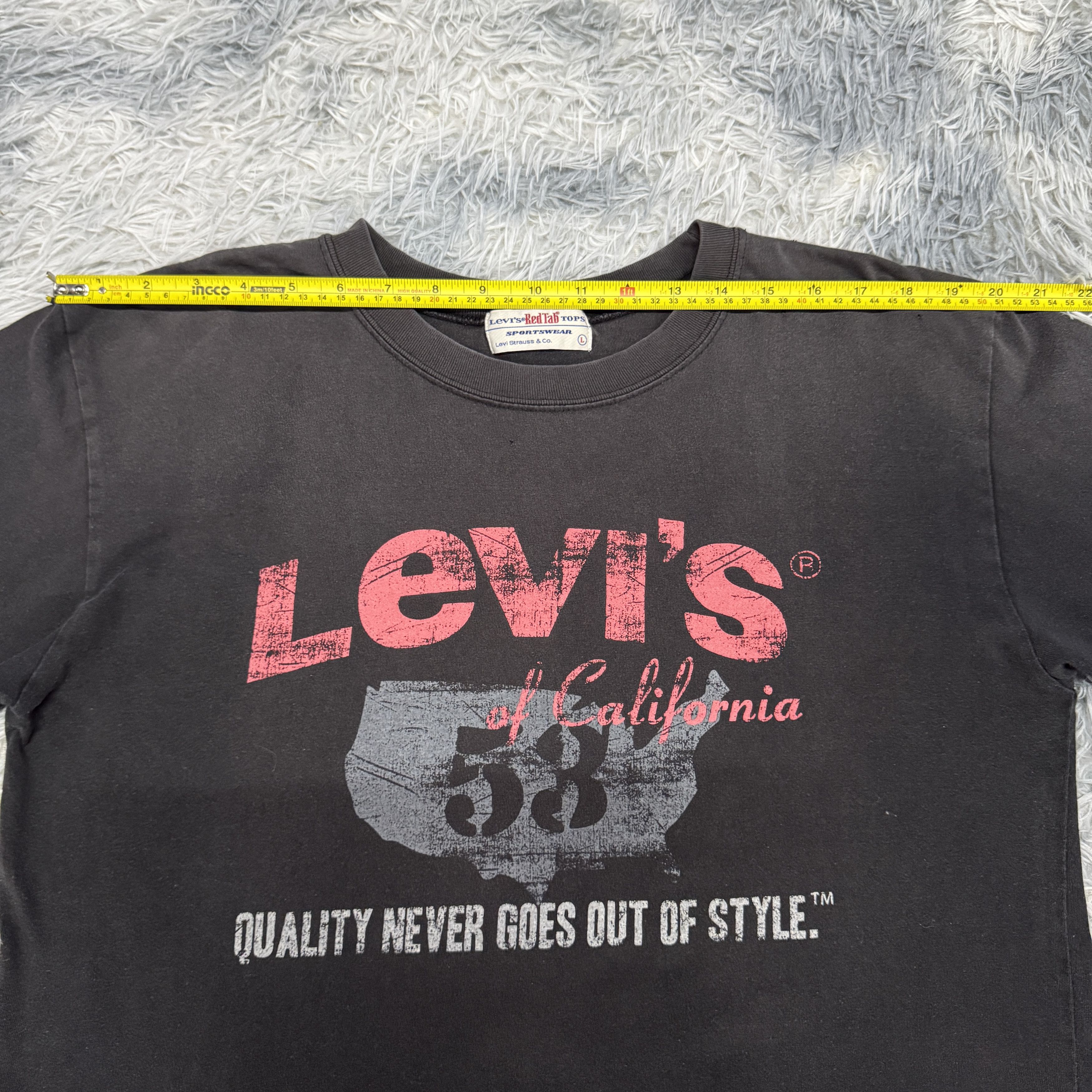 Levi's Levi's Red Tab Sunfaded "Levi's California 58" Text Tshirt Size US L / EU 52-54 / 3 - 7 Thumbnail