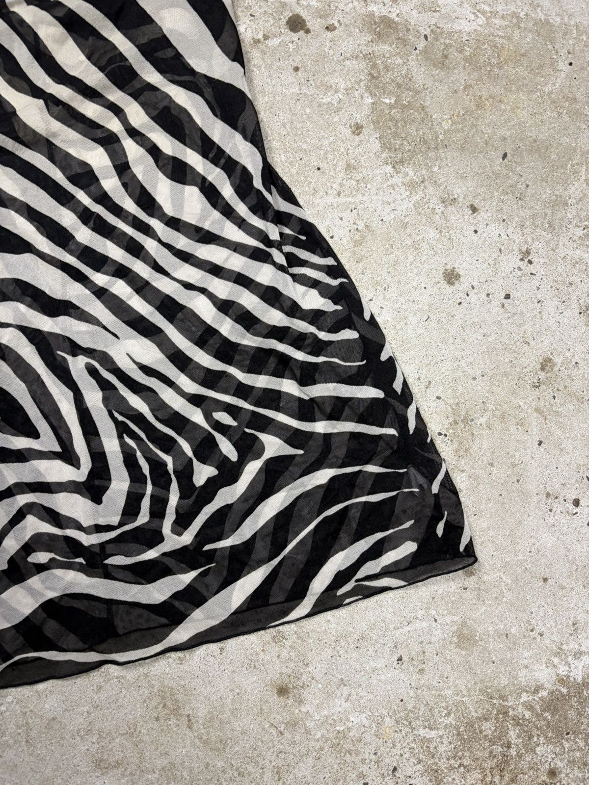 Dolce & Gabbana 2000s Dolce & Gabbana Underwear Mesh Zebra Print Mini Dress Size M / US 6-8 / IT 42-44 - 4 Thumbnail