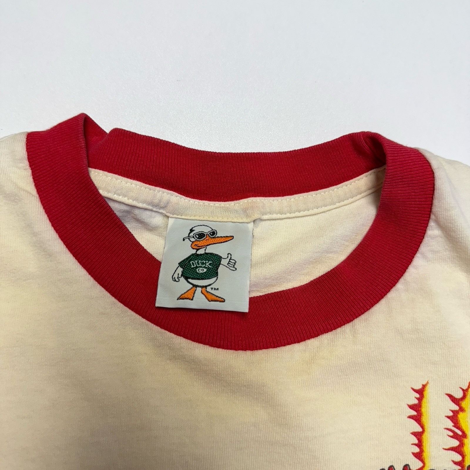 Vintage Vintage Ski Apache Resort New Mexico T Shirt Mens L 21x27.5 Size US L / EU 52-54 / 3 - 11 Thumbnail
