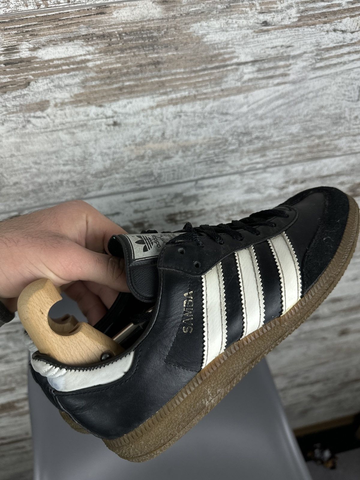 Adidas Women’s Vintage Adidas Samba Sneakers y2k rare size 38,5 Size US 6 / IT 36 - 13 Thumbnail