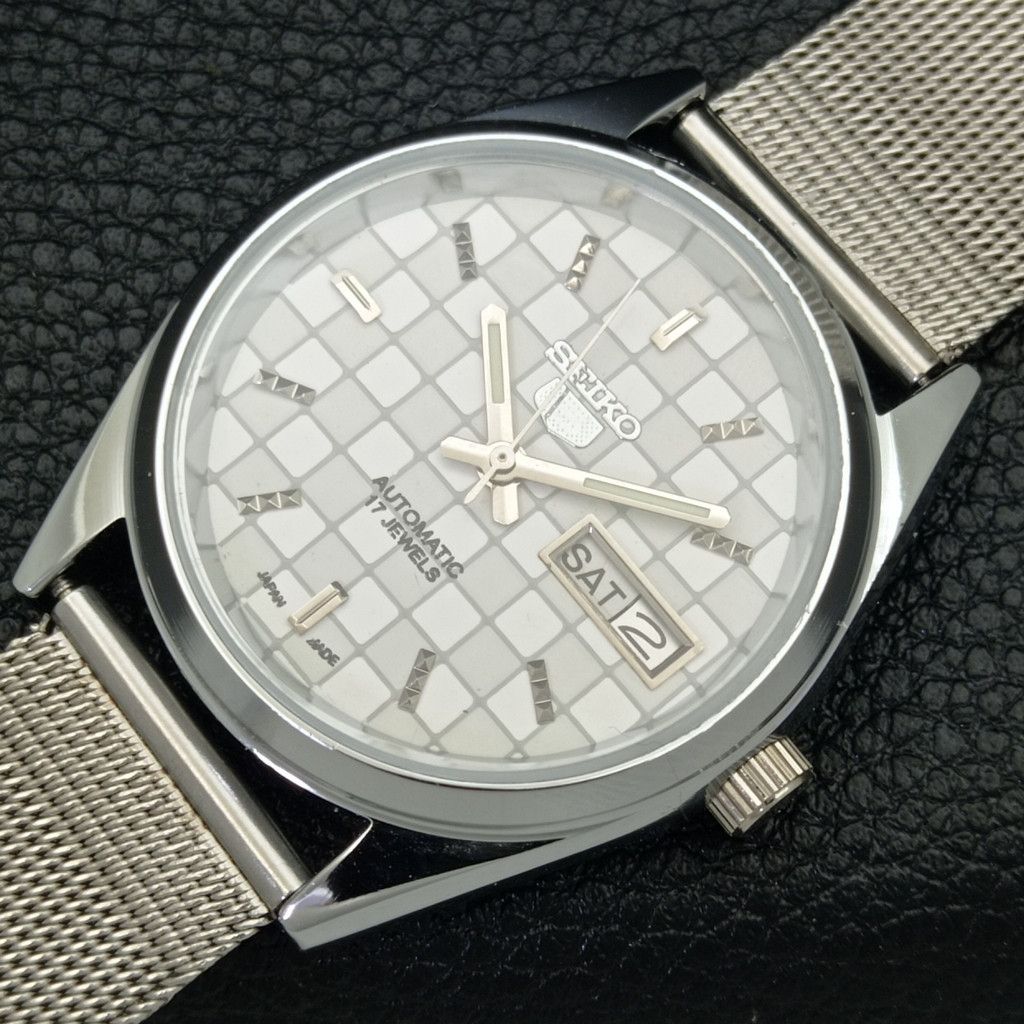 Seiko REFURBISHED VINTAGE SEIKO 5 AUTO JAPAN MENS WATCH a440233 Size 38 - 5 Thumbnail