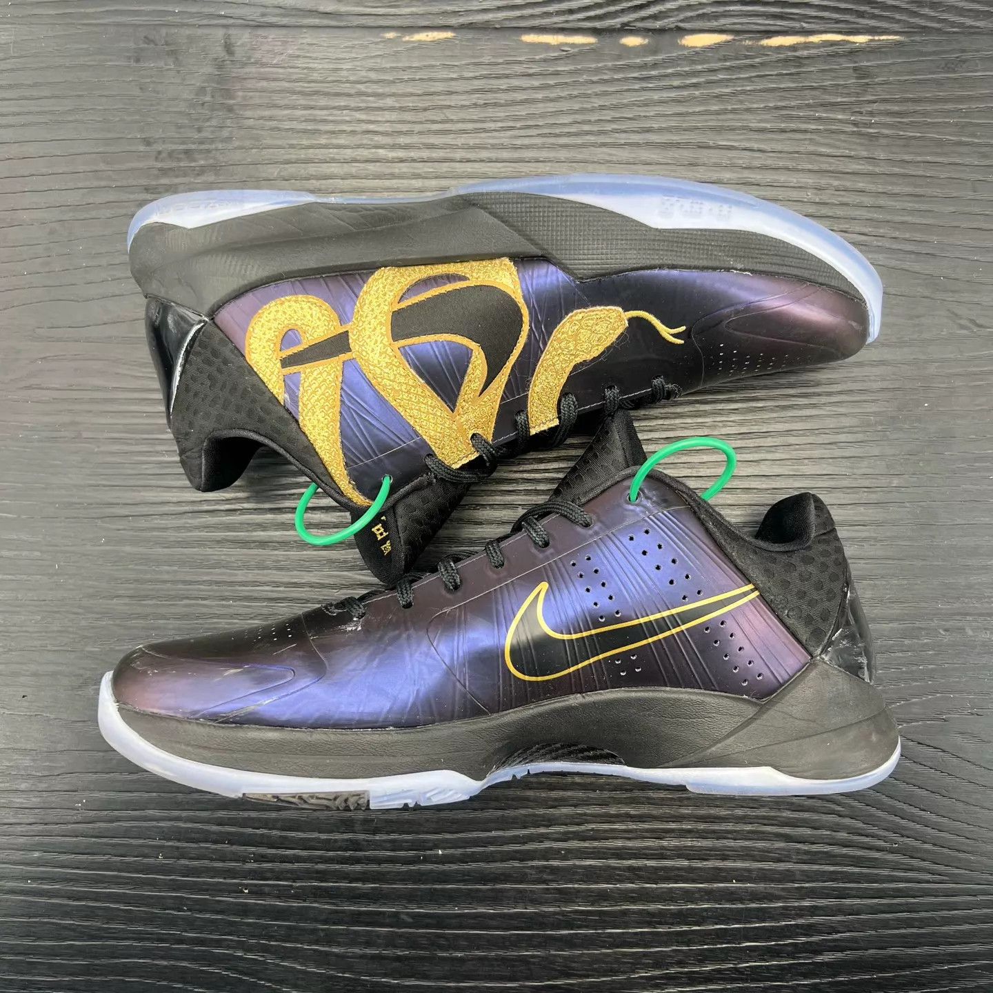 Nike Nike ZK5 Snake Year Purple & Gold Size 44 with Box Near Mint Size US 11 / EU 44 - 2 Thumbnail