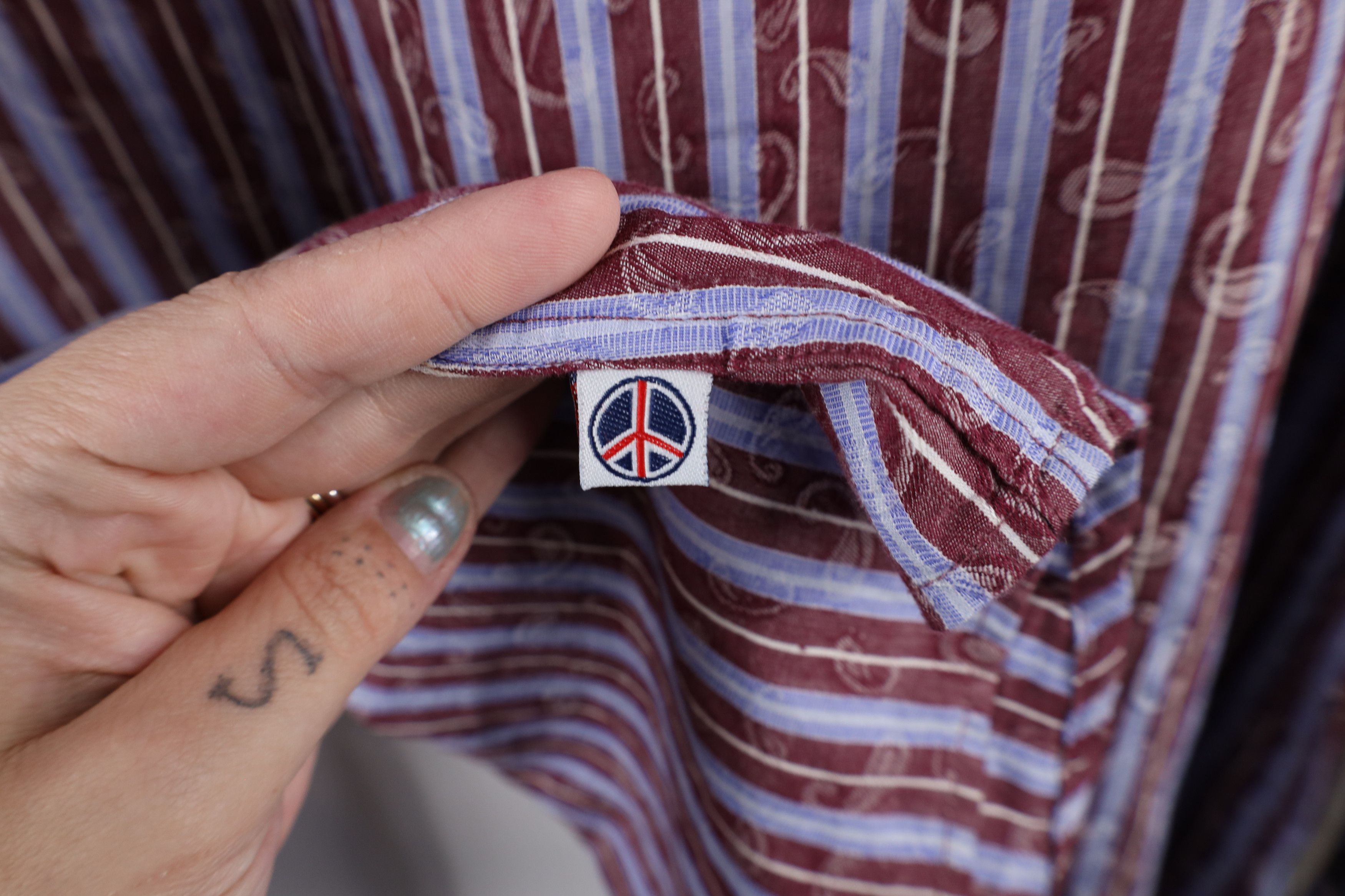 Vintage Vintage John Lennon Striped Paisley Collared Button Shirt Size US M / EU 48-50 / 2 - 14 Thumbnail