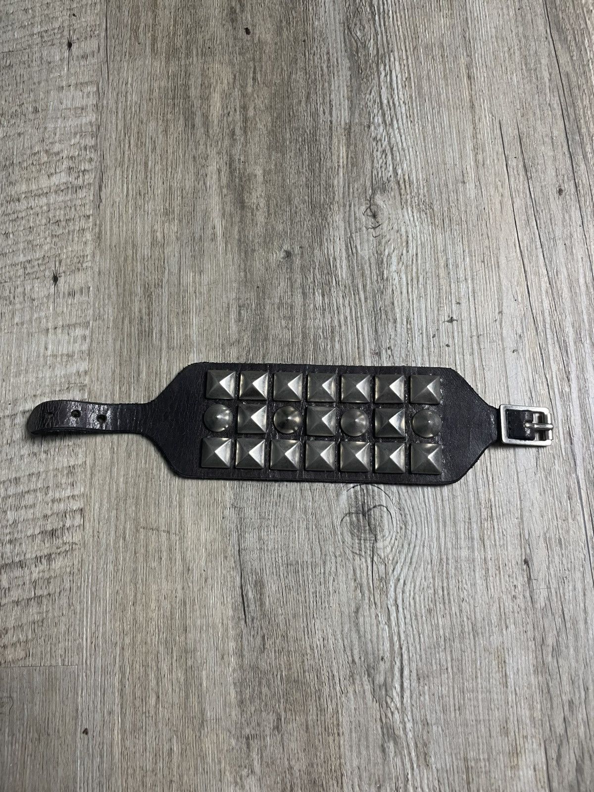 Saint Laurent Paris Sample hedi Black Studded Leather Cuff bracelet Size ONE SIZE - 1 Thumbnail
