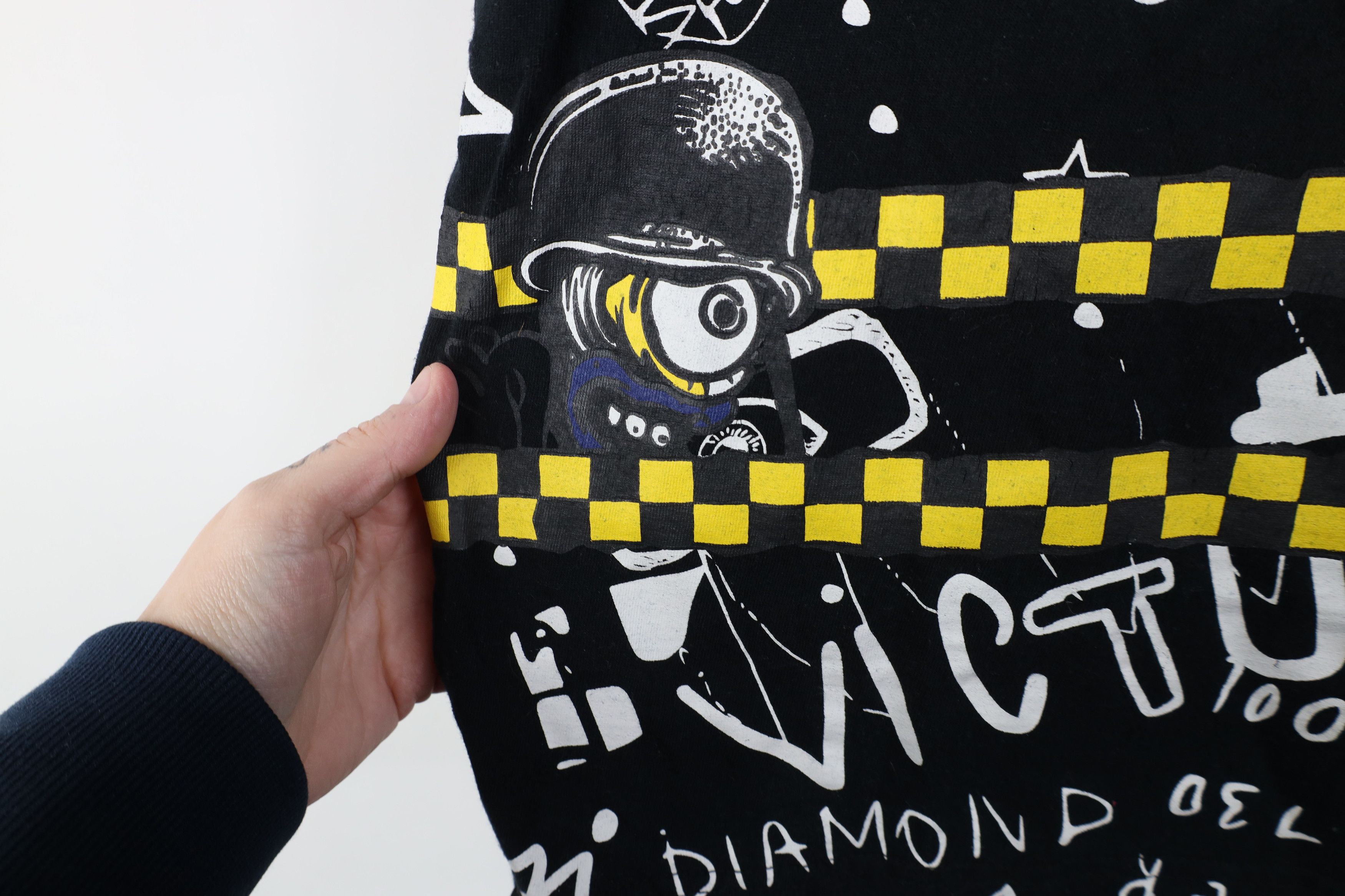 Vintage Vintage Y2K Streetwear Art Short Sleeve T-Shirt Black Size US L / EU 52-54 / 3 - 7 Thumbnail