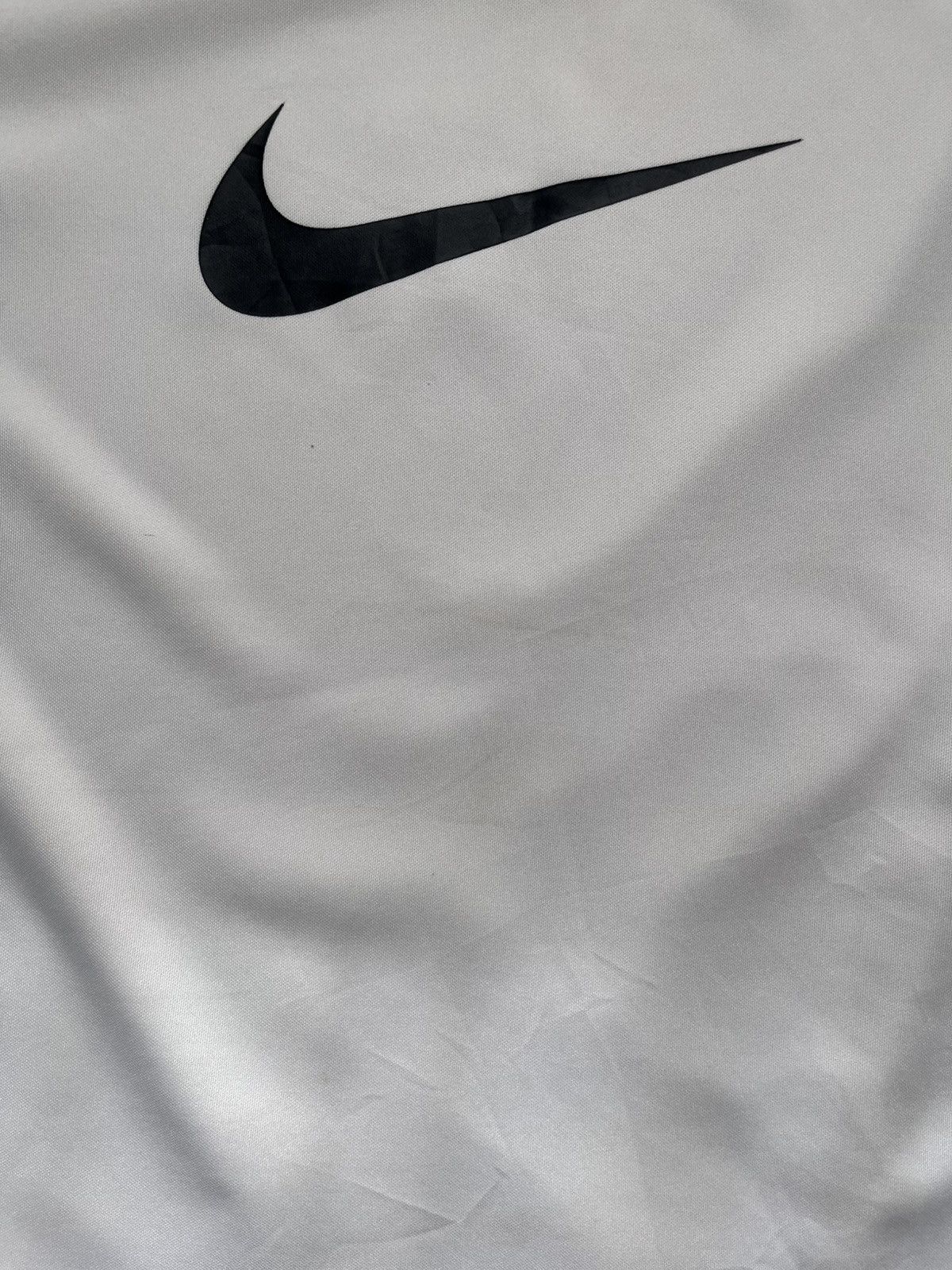 Nike 90’s NIKE TEAM BIG CENTRAL SWOOSH LOGO Y2K RETRO TEE RARE Size US M / EU 48-50 / 2 - 13 Thumbnail