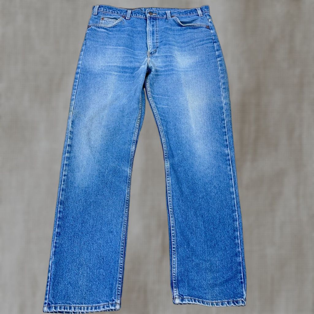 Levi's VINTAGE Levi's 505 Jeans 36x31 Straight Leg Blue Regular Fit 90s Mens Size US 36 / EU 52 - 1 Thumbnail