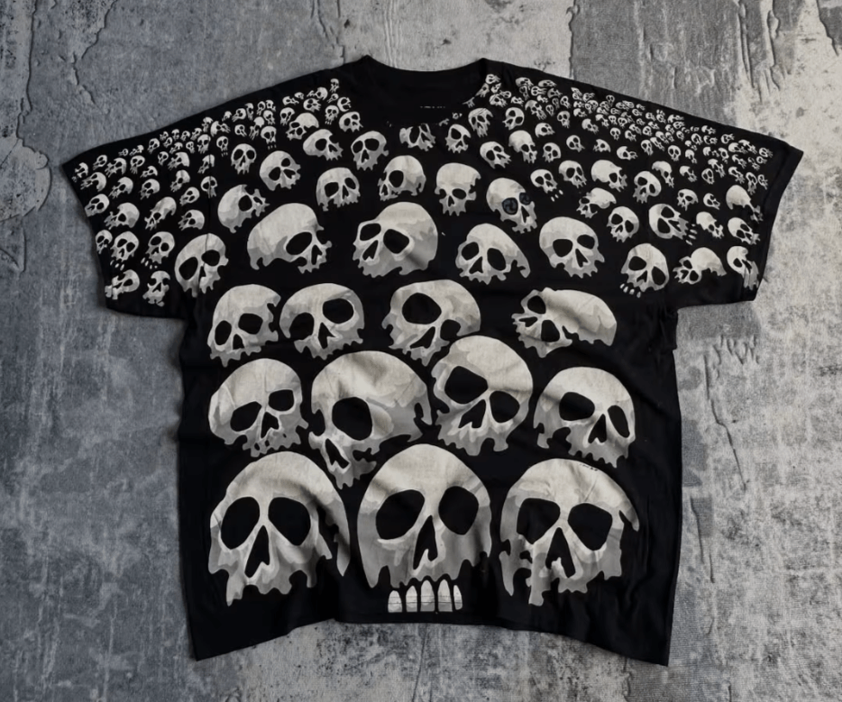 Japanese Brand Y2K Vintage Skull Print Oversize T-shirt Size US M / EU 48-50 / 2 - 1 Thumbnail