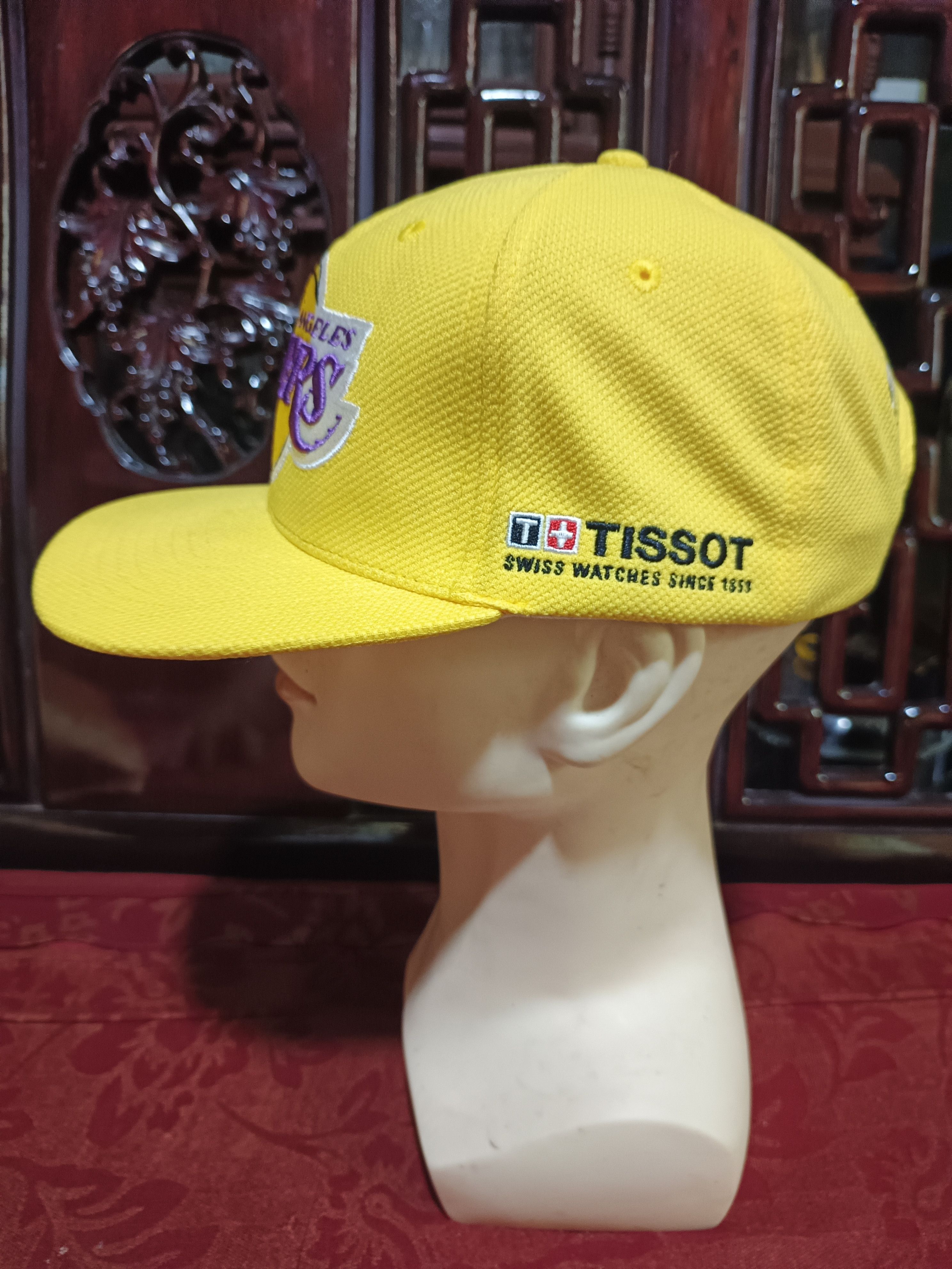 NBA VINTAGE LOS ANGELES LAKERS TRUCKER SNAPBACK HAT Size 38 - 2 Thumbnail
