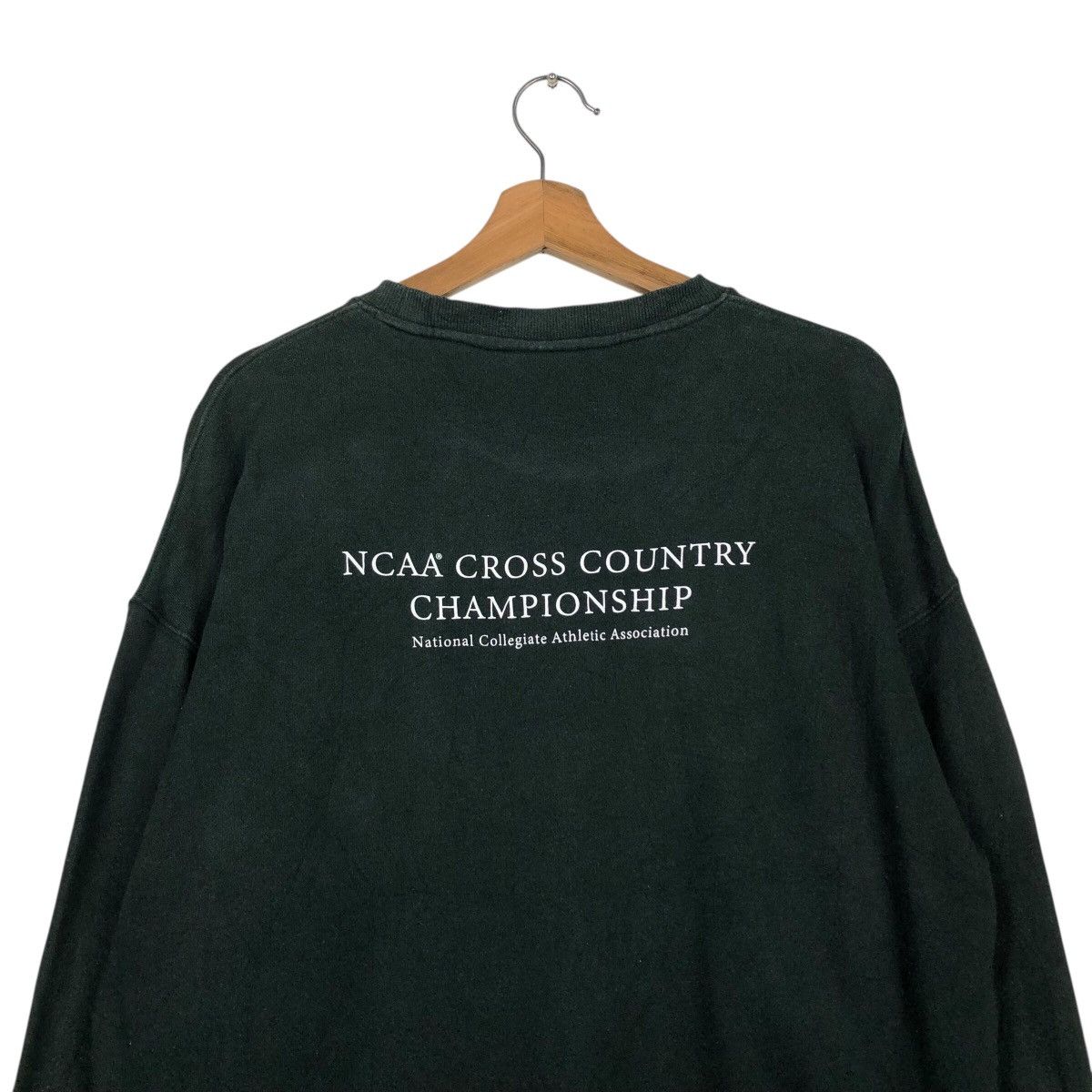 Japanese Brand 📌Vintage Sweatshirt NCAA Big Logo Spell Out Size US M / EU 48-50 / 2 - 10 Thumbnail