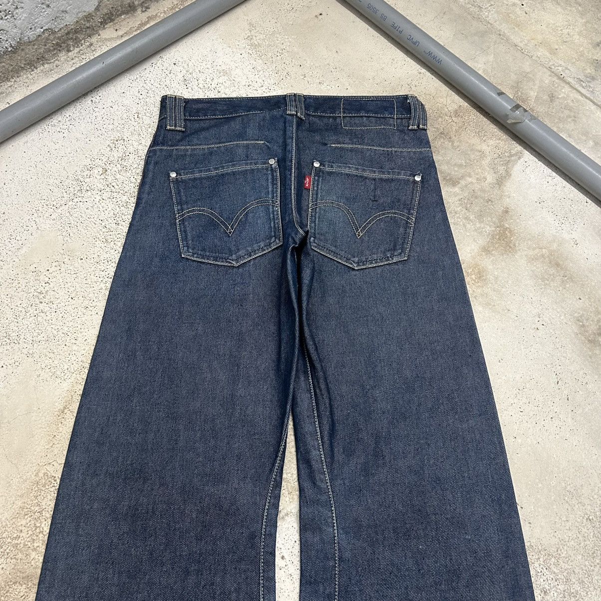 Levi's Y2k Levis Engineered Baggy Jeans Indigo Size US 29 - 5 Thumbnail