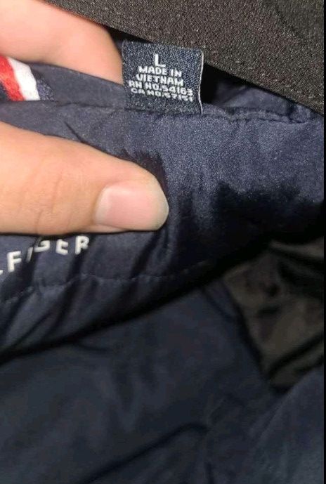 Tommy Hilfiger Tommy hilifger heavy snow coat Size US L / EU 52-54 / 3 - 2 Thumbnail