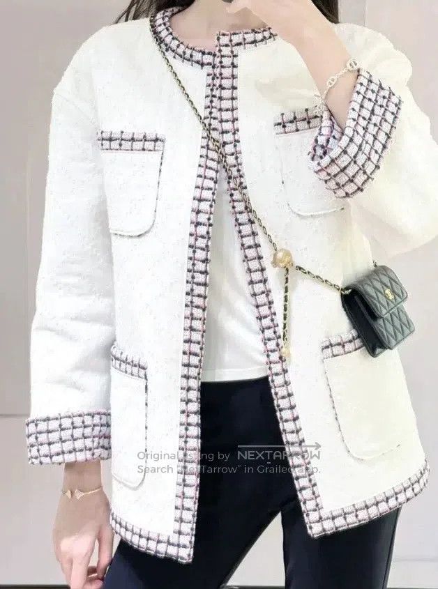 Chanel Chanel 19P silhouette four-pocket white tannin jacket Size XXS / US 00 / IT 34 - 2 Thumbnail