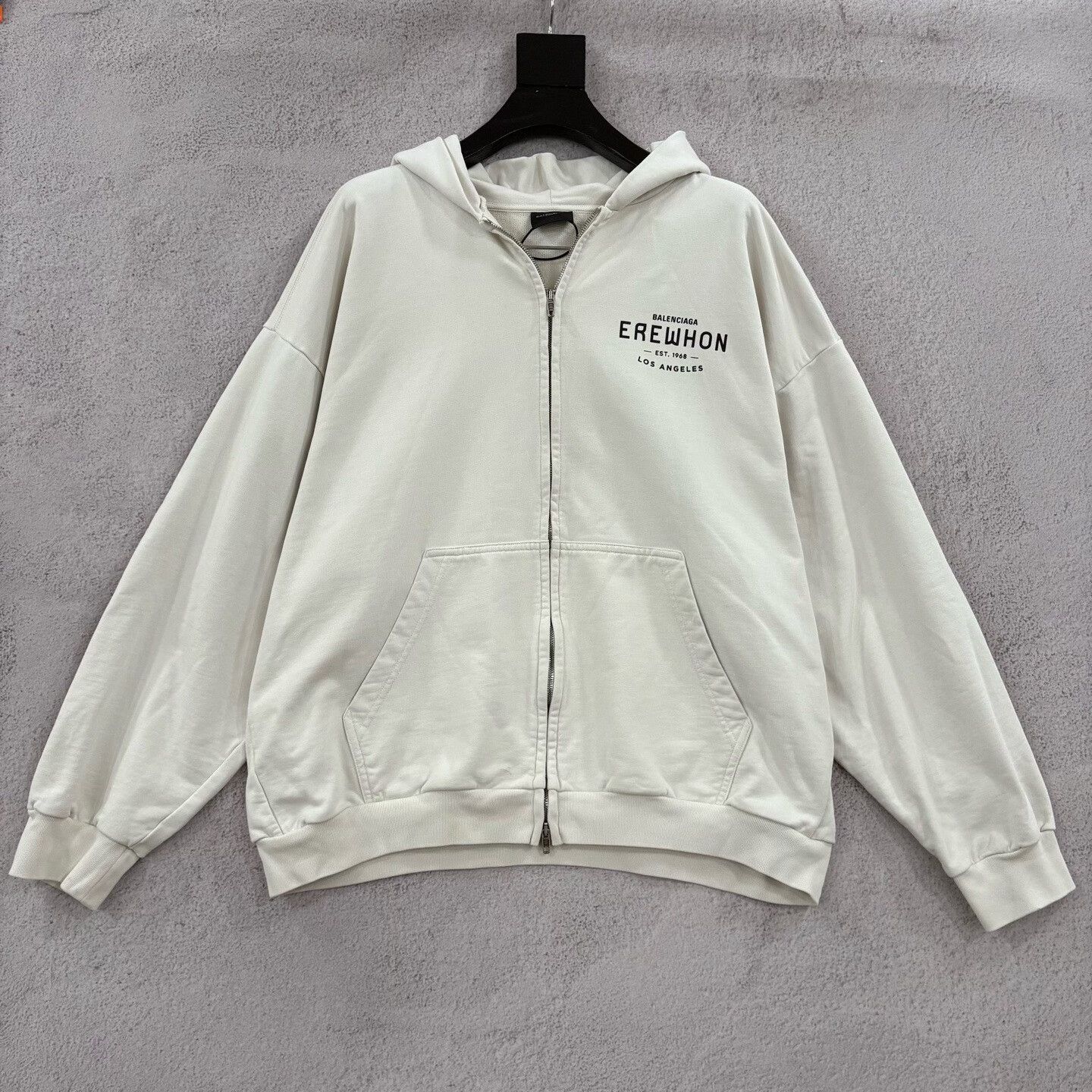 Balenciaga balenciaga printed collaboration hoodie jacket Size US M / EU 48-50 / 2 - 1 Thumbnail