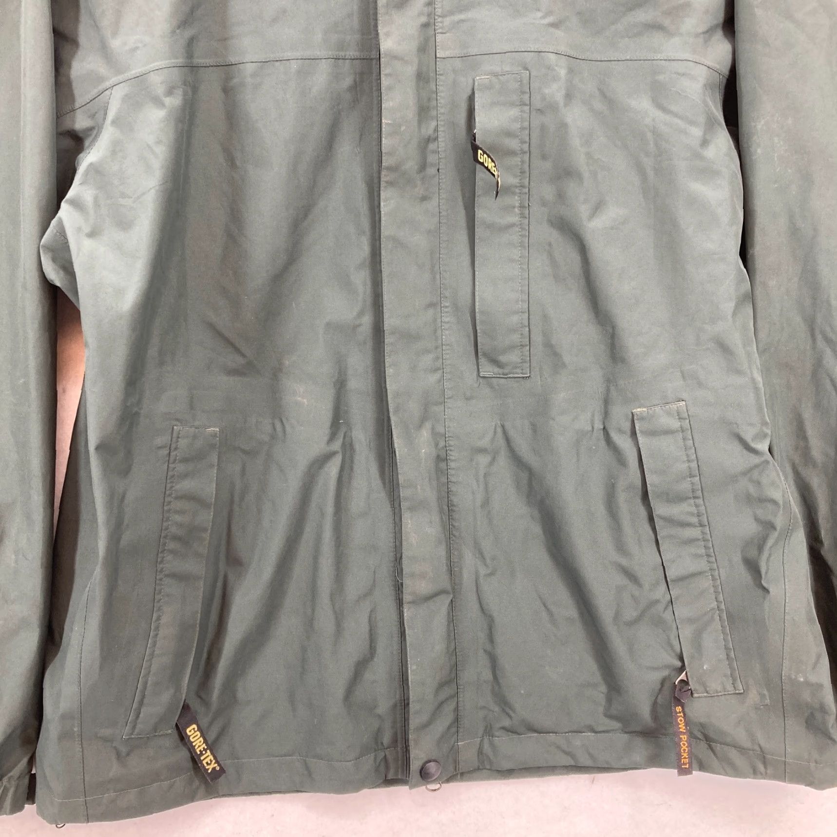 Bass Pro Shops VINTAGE Bass Pro Shops Gore Tex Jacket Mens Medium Green Water Resistant Full Zip Hooded Jacket Size US M / EU 48-50 / 2 - 2 Thumbnail