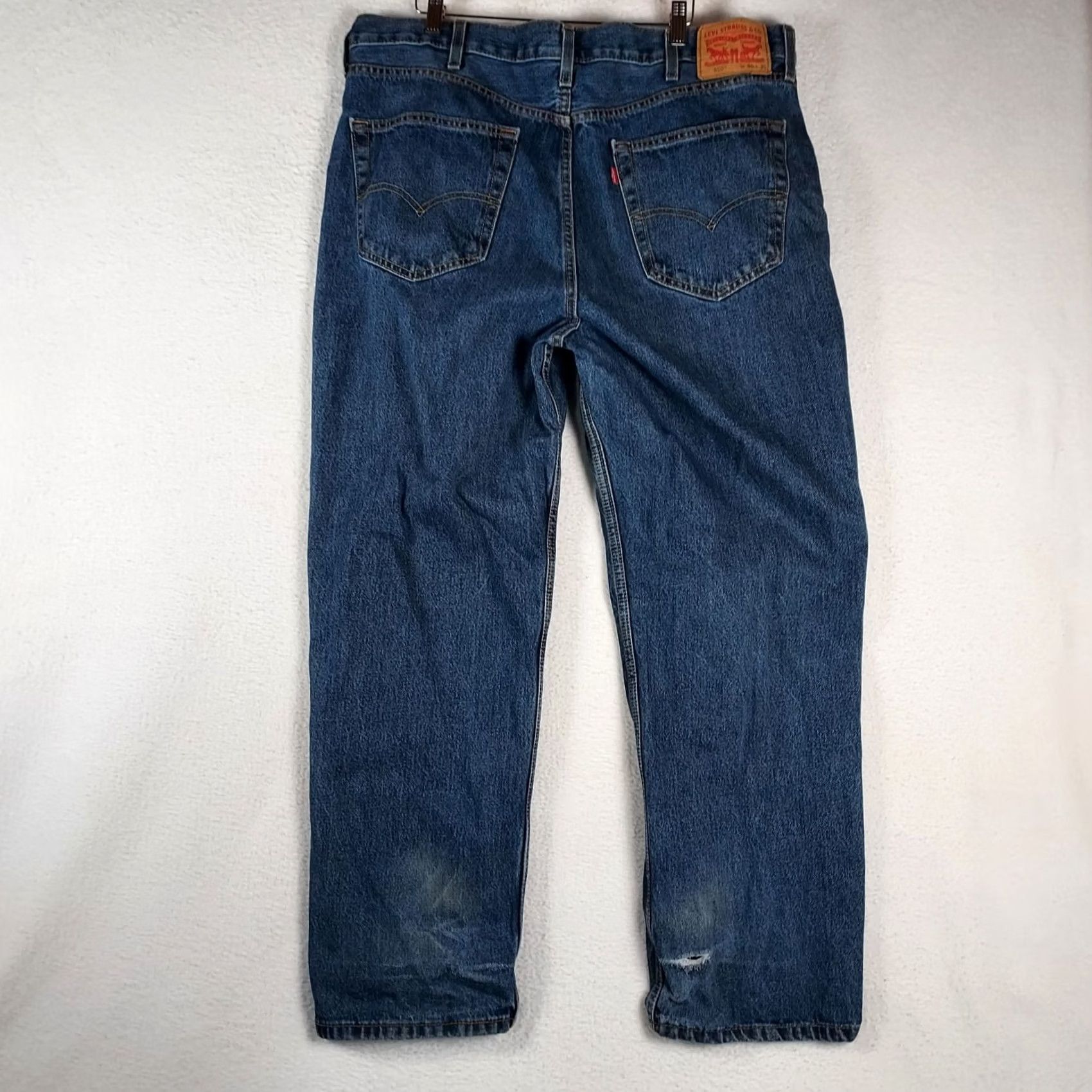 Levi's Levi’s 550 Relaxed Fit Jeans Men 40x30 Blue Denim Medium Wash Zip 5-Pocket Straight Regular Comfort Jeans Mens Size US 40 / EU 56 - 2 Thumbnail