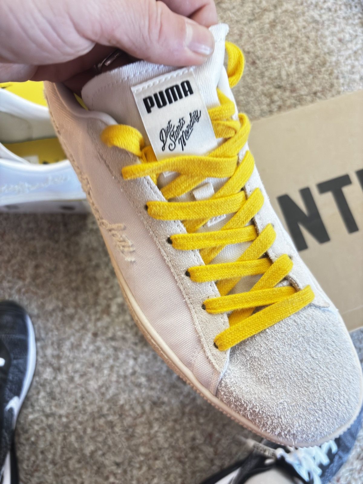 Diet Starts Monday Puma suede XDSM size 11.5 Size US 11.5 / EU 44-45 - 9 Thumbnail