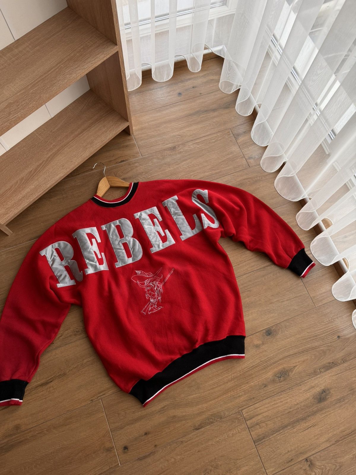 NHL × Vintage Vintage Rebels Red Druid Hockey by Legends Logo Sweatshirt Size US M / EU 48-50 / 2 - 9 Thumbnail