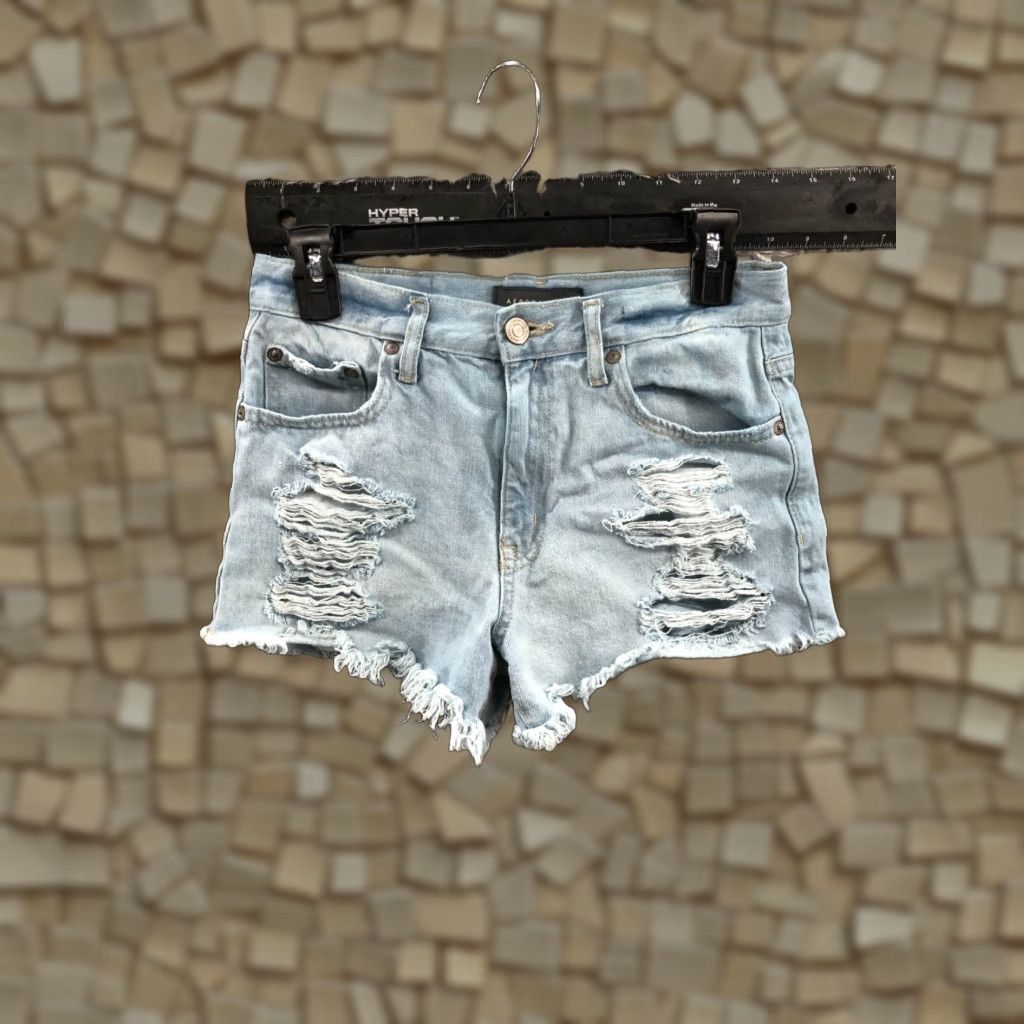 Vintage Aéropostale Cheeky Shorts Womens Size 4 Mid Rise Medium Wash Blue Denim Cotton 5-Pocket Logo Angel Pattern Solid Vintage: No Size 27" / US 4 / IT 40 - 1 Thumbnail