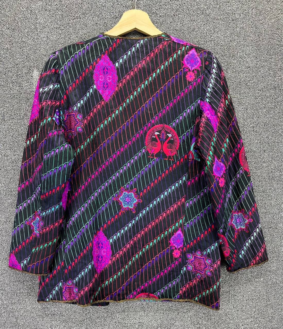 Emanuel Ungaro Emanuel Ungaro Luxury Cardigan Jacket Size M / US 6-8 / IT 42-44 - 9 Thumbnail