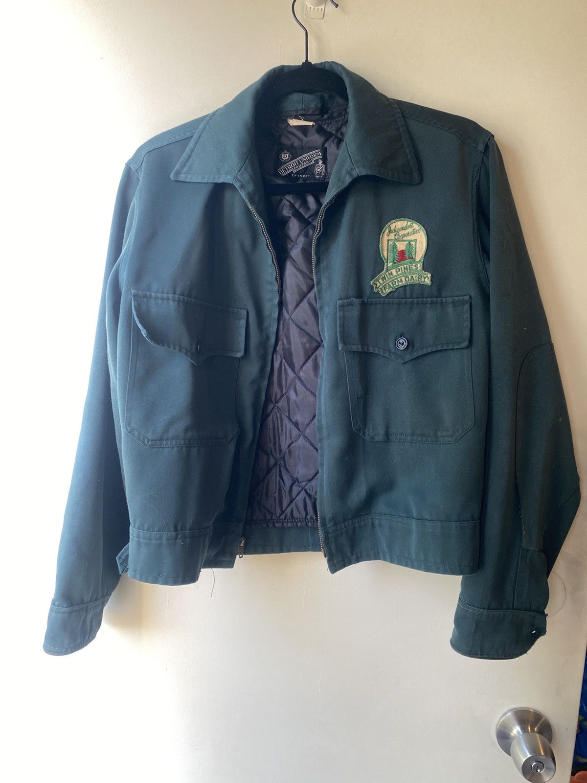 Vintage Vtg ww2 Detroit Uniform Company Twin Pines Farm Dairy Jacket Size US XXS / EU 40 - 1 Thumbnail