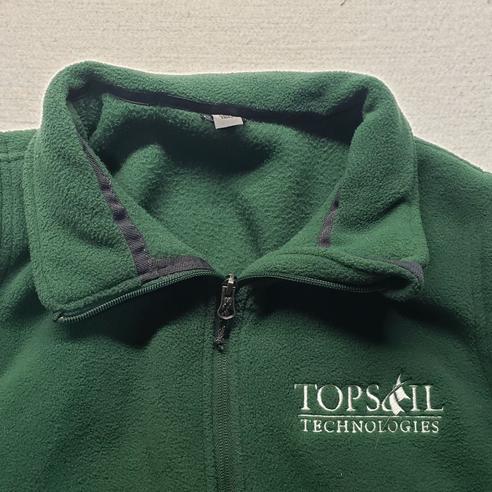 Vintage Topsail Technologies Green Sleeveless Sweater Vest Full Zip Adult Women's XL Size XL / US 12-14 / IT 48-50 - 2 Thumbnail