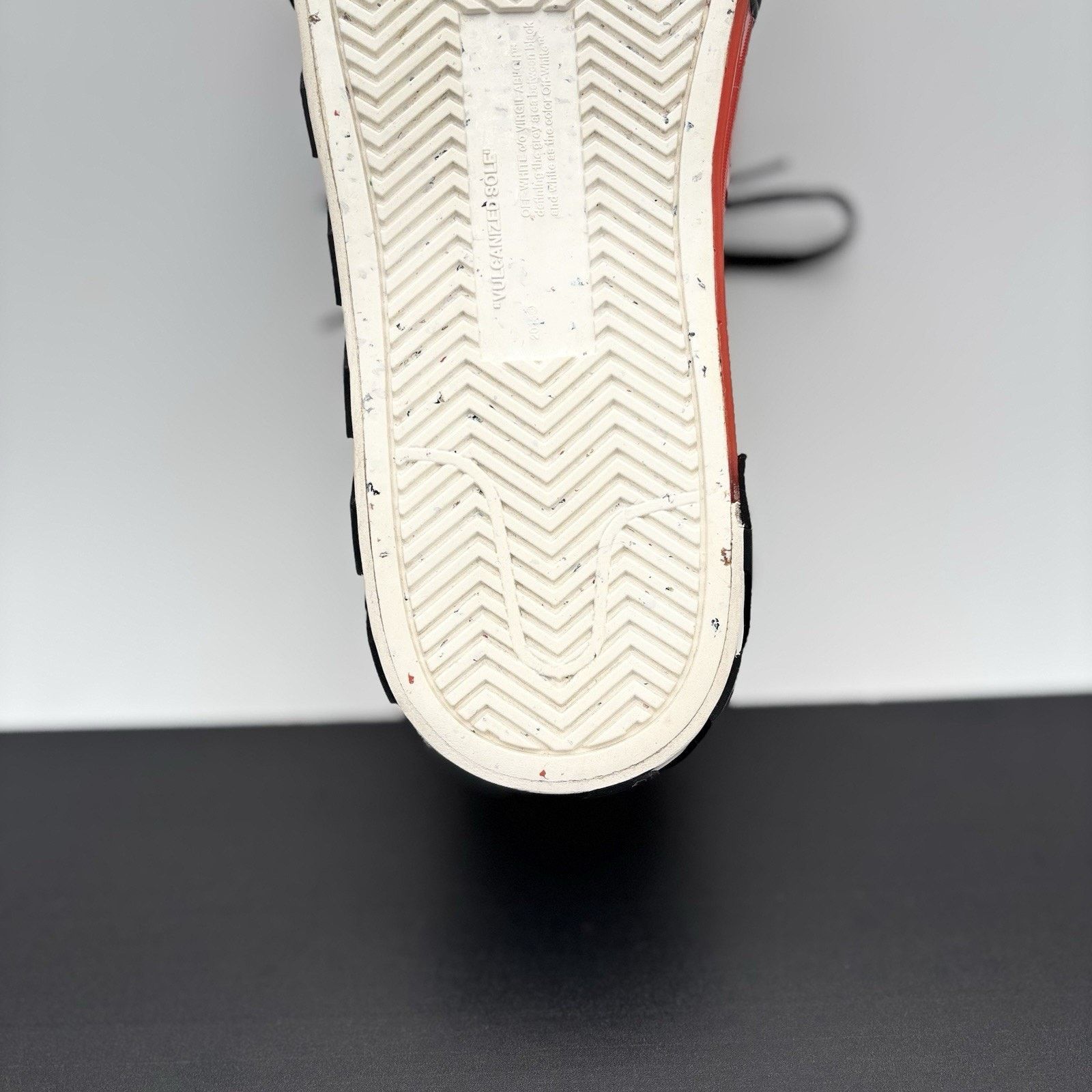 Off-White Off-White Vulc Sneaker ' Canvas White, Black ' | GOOD COND! Size US 8 / EU 41 - 9 Thumbnail
