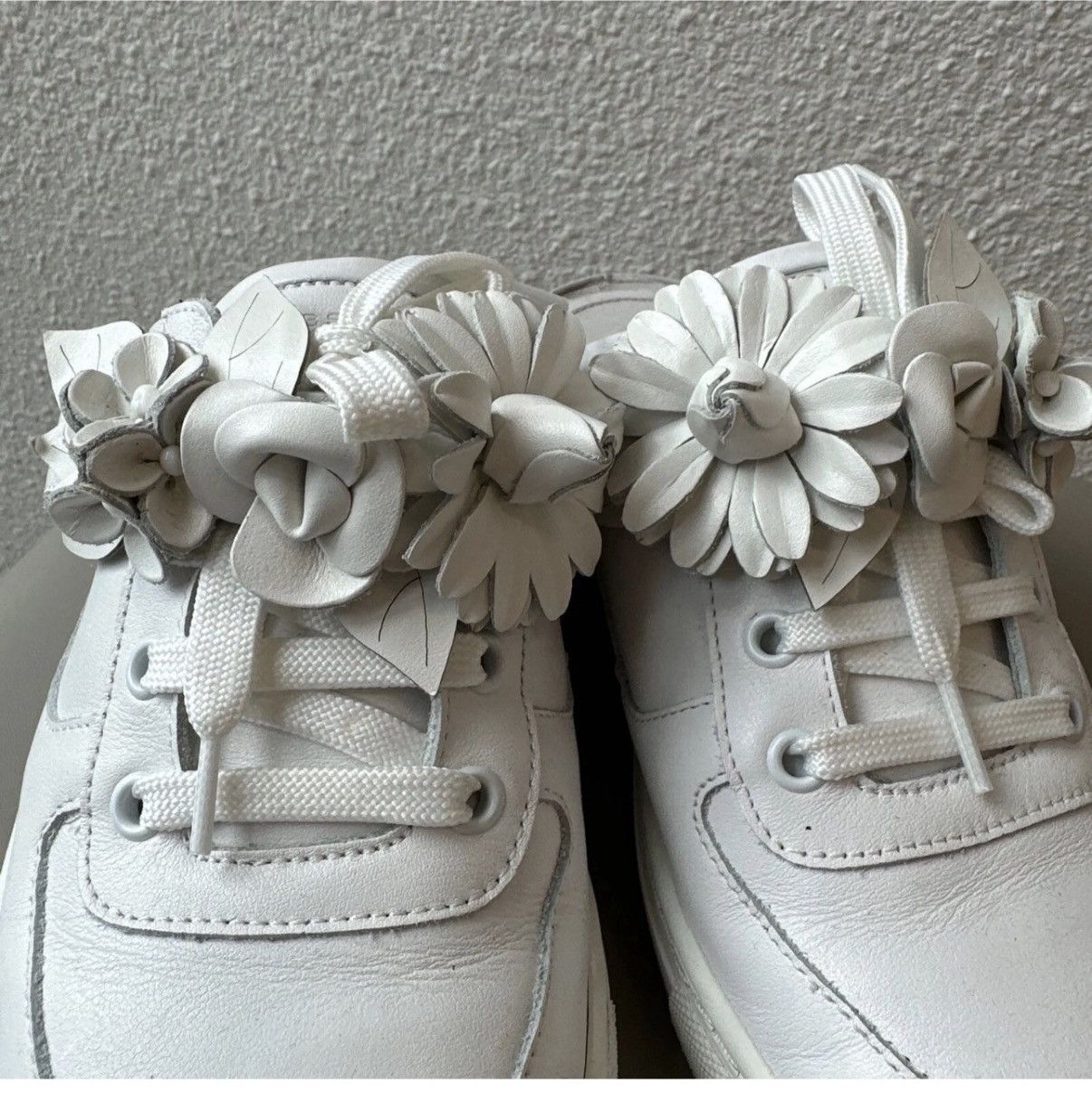 Sophia Webster Like New Sophia Webster Sneaker Mules -Authentication Tag Size US 7 / IT 37 - 5 Thumbnail