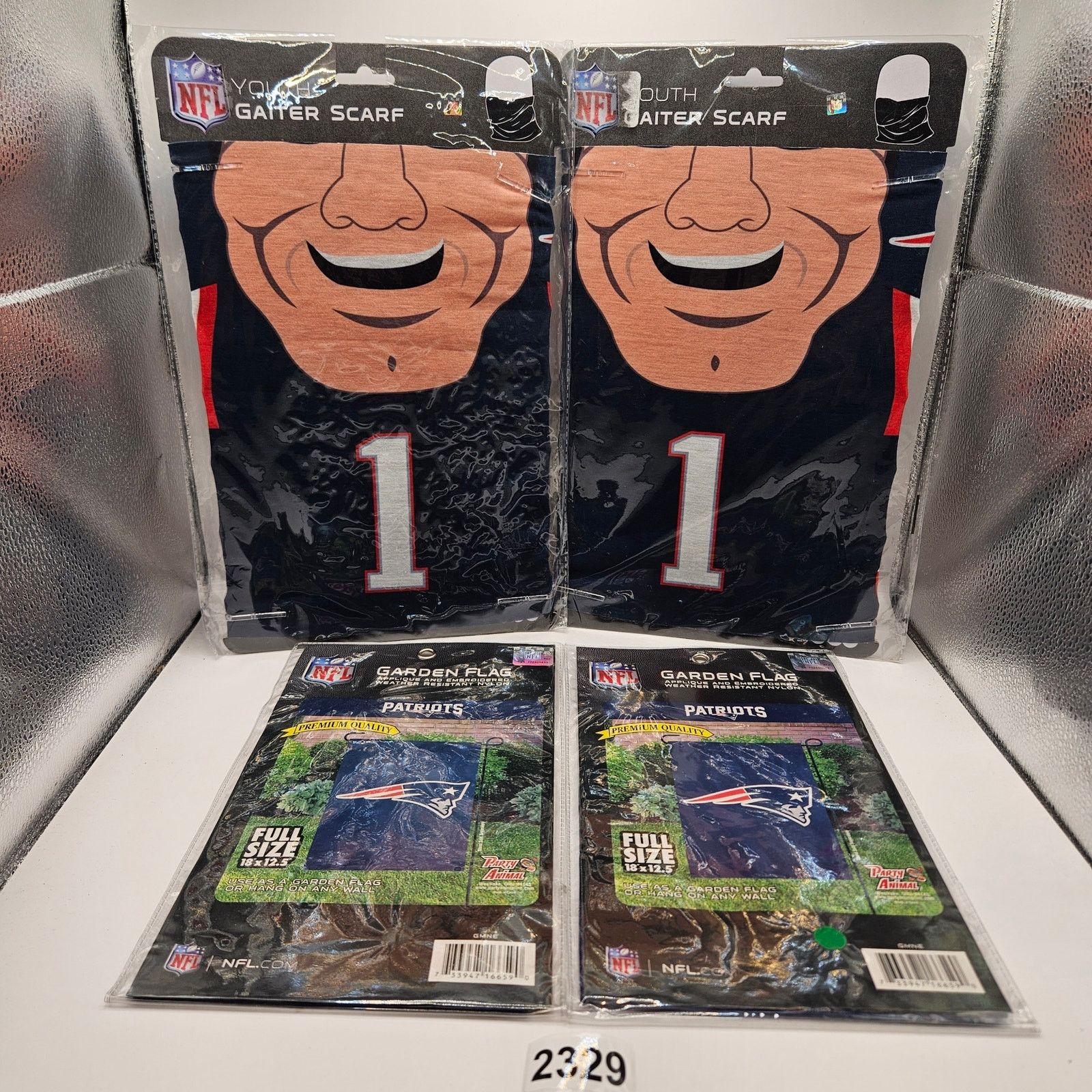 NFL NFL (2)YOUTH GAITER SCARF +(2)PATRIOT GARDEN FLAG NWT Size ONE SIZE - 1 Thumbnail