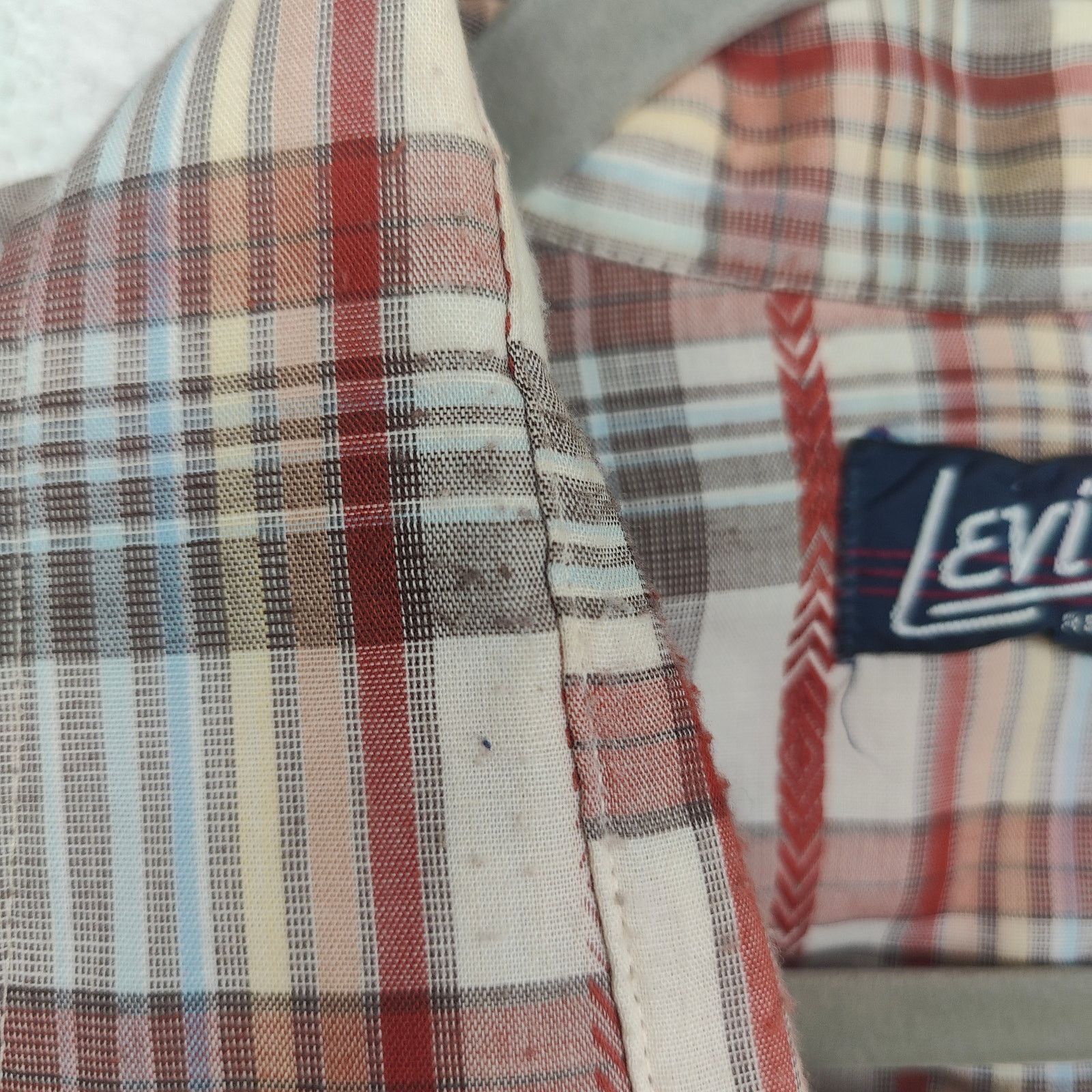 Levi's Vintage 70s Levi's Pearl Snap Shirt Mens Large Tan Red Plaid Size US L / EU 52-54 / 3 - 7 Thumbnail