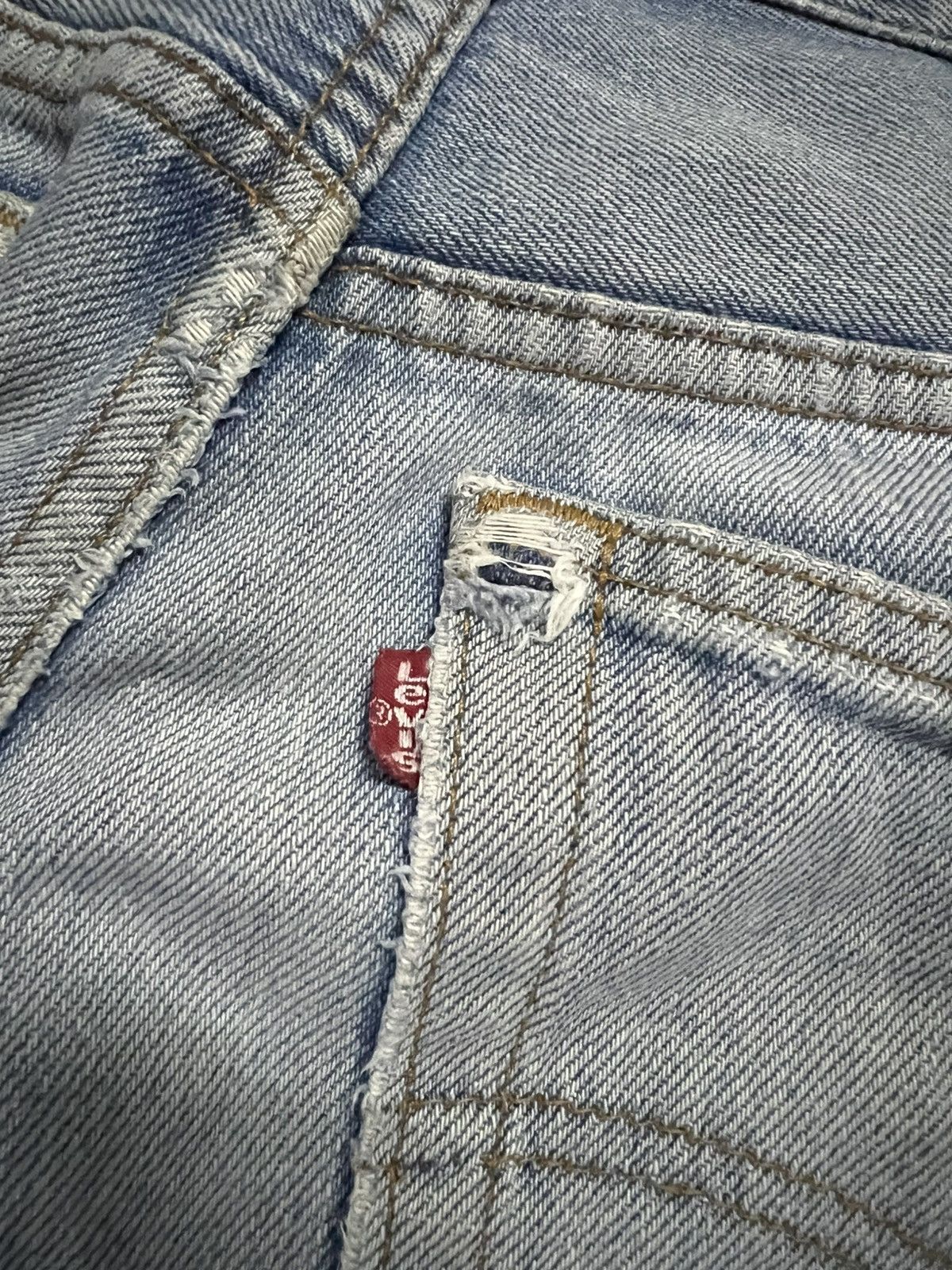Levi's 💥90’s💥Vintage Levis 501XX Stone Wash Distress Jean USA Size US 35 - 19 Thumbnail