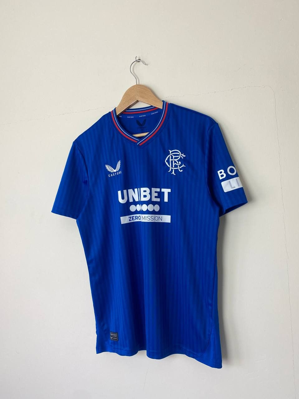 Castore Castore Rangers Glasgow 2022/2023 Blockcore Home Jersey Size US M / EU 48-50 / 2 - 4 Thumbnail