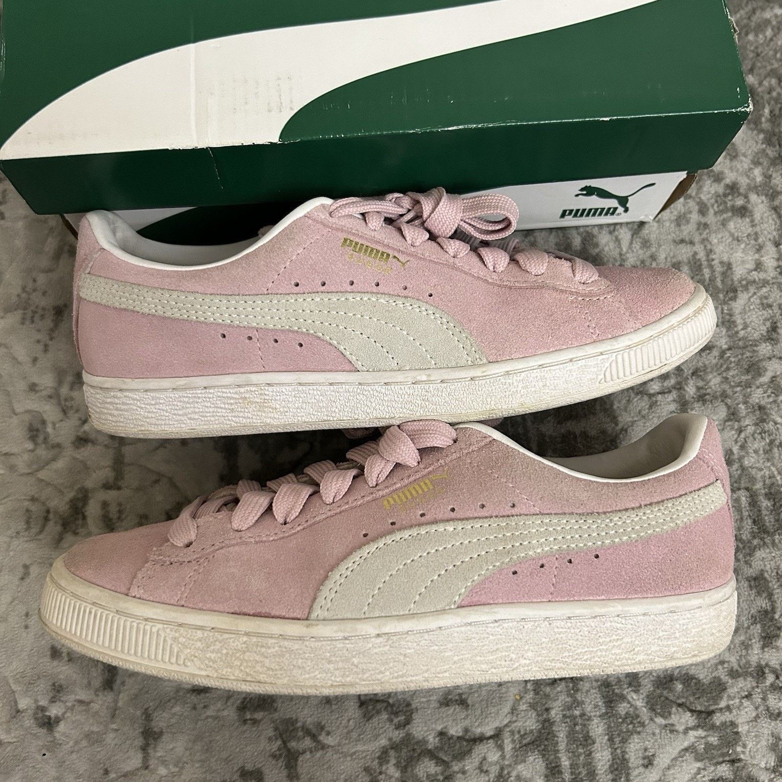 Puma Puma Suede Classic XXI Jr pink lady-puma white rose blanc Size US 7 / IT 37 - 11 Thumbnail