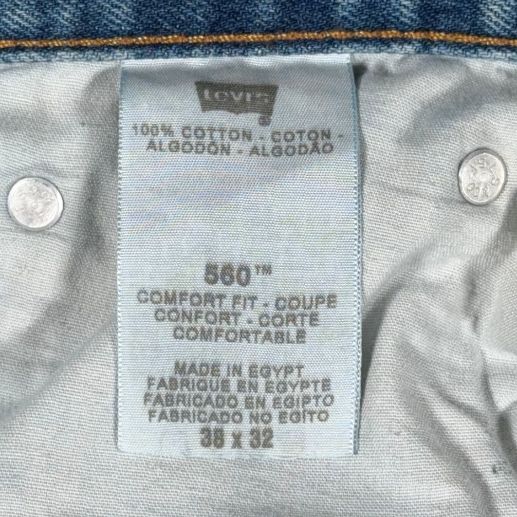 Levi's VINTAGE Levi's 560 Jeans Mens 38x32 Light Wash Comfort Fit Tapered 5-Pocket Denim Blue Size US 38 / EU 54 - 6 Thumbnail