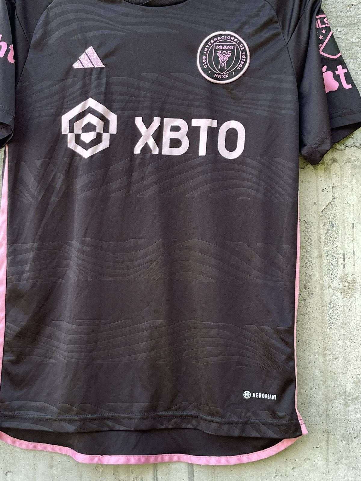Nike Adidas Inter Miami Messi pink jersey Size US S / EU 44-46 / 1 - 10 Thumbnail