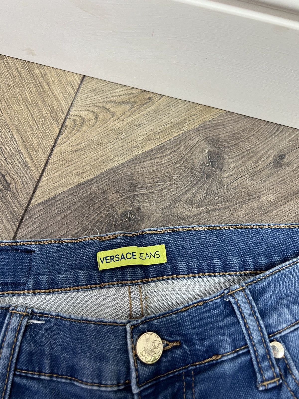 Versace × Versace Jeans Couture × Vintage Vintage Versace Jeans Women’s Denim Pants Size 28" / US 6 / IT 42 - 10 Thumbnail