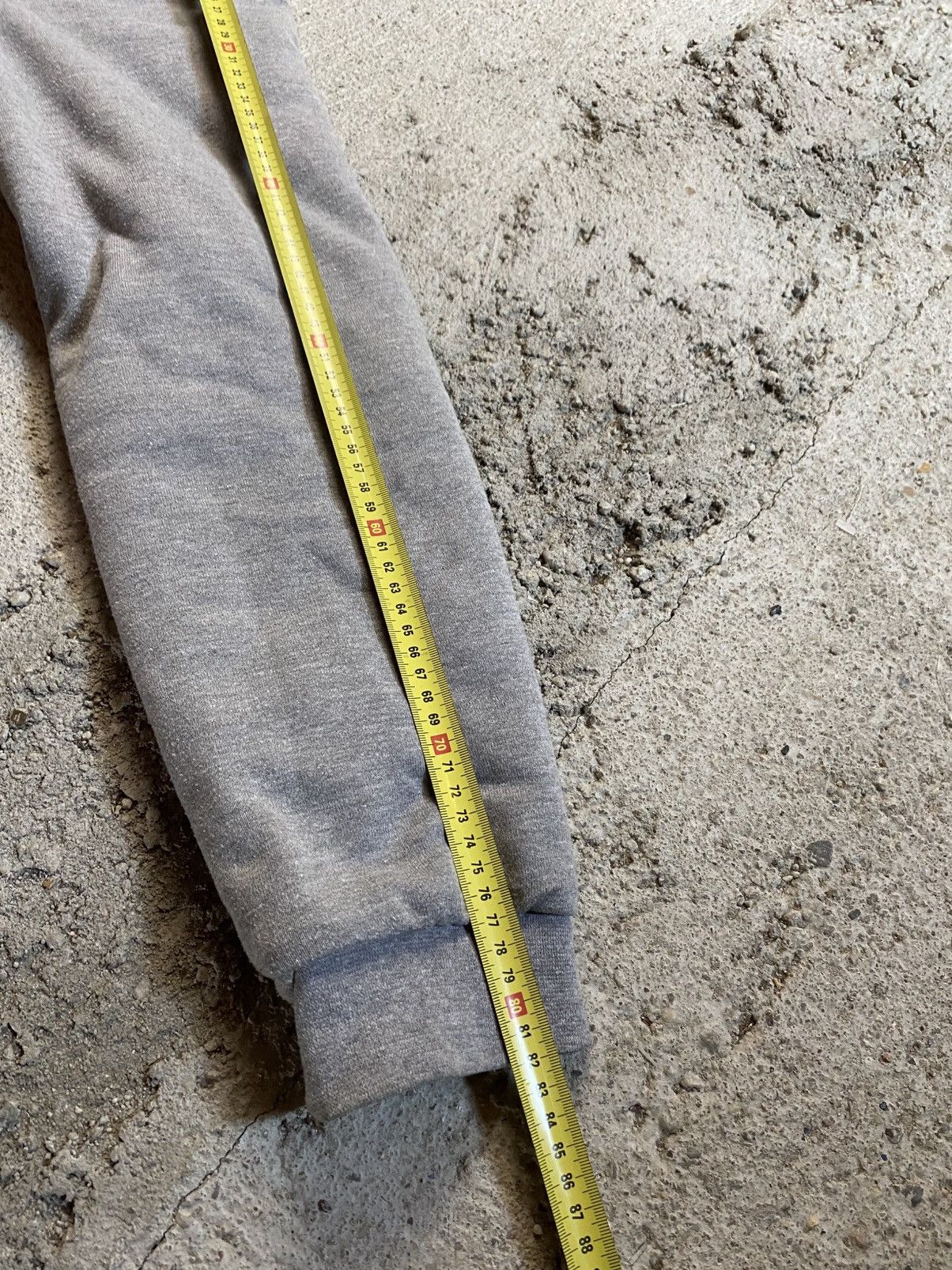 Japanese Brand Grey avant garde hoodie with fur japan streetwear vintage Size US L / EU 52-54 / 3 - 18 Thumbnail