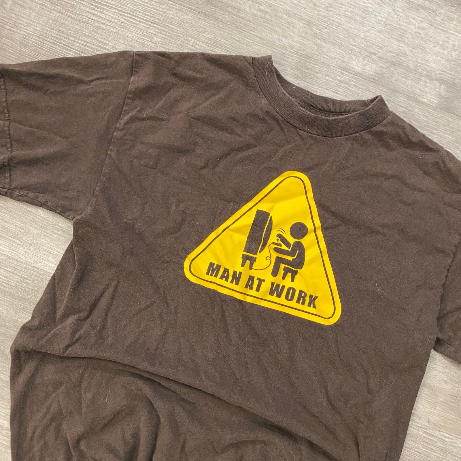 Vintage VINTAGE MAN AT WORK BROWN PARODY COMEDY SHIRT MEDIUM GAMING Size US M / EU 48-50 / 2 - 1 Thumbnail