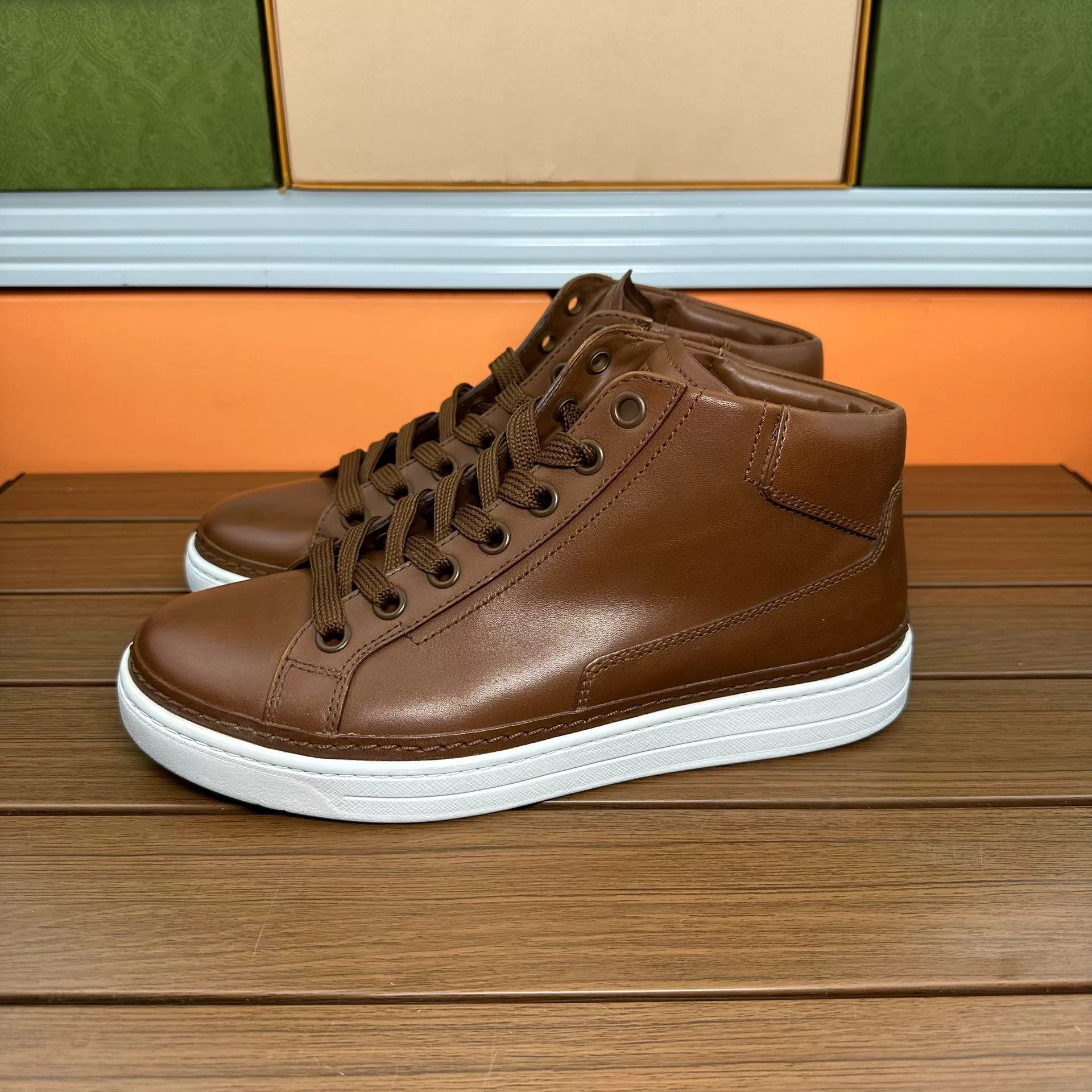 Prada Prada Casual Brown Hitop Sneakers 6 Men Size US 6 / EU 39 - 1 Thumbnail