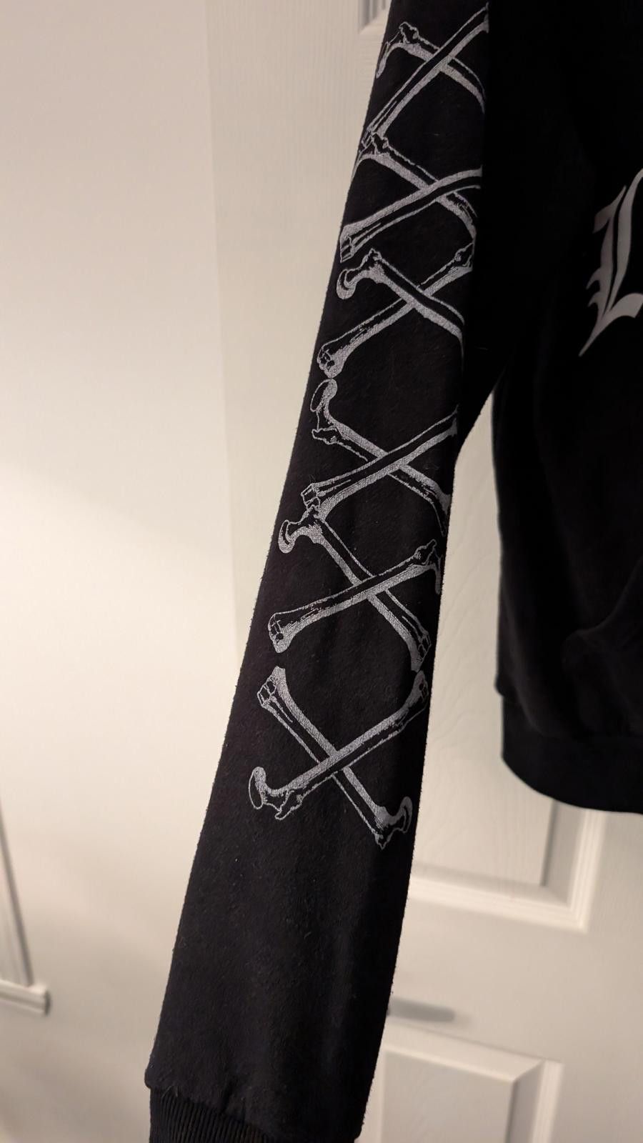 H&M H&M Los Angeles Hoodie Black Bone Sleeve Graphic Size S/P Size US S / EU 44-46 / 1 - 3 Thumbnail