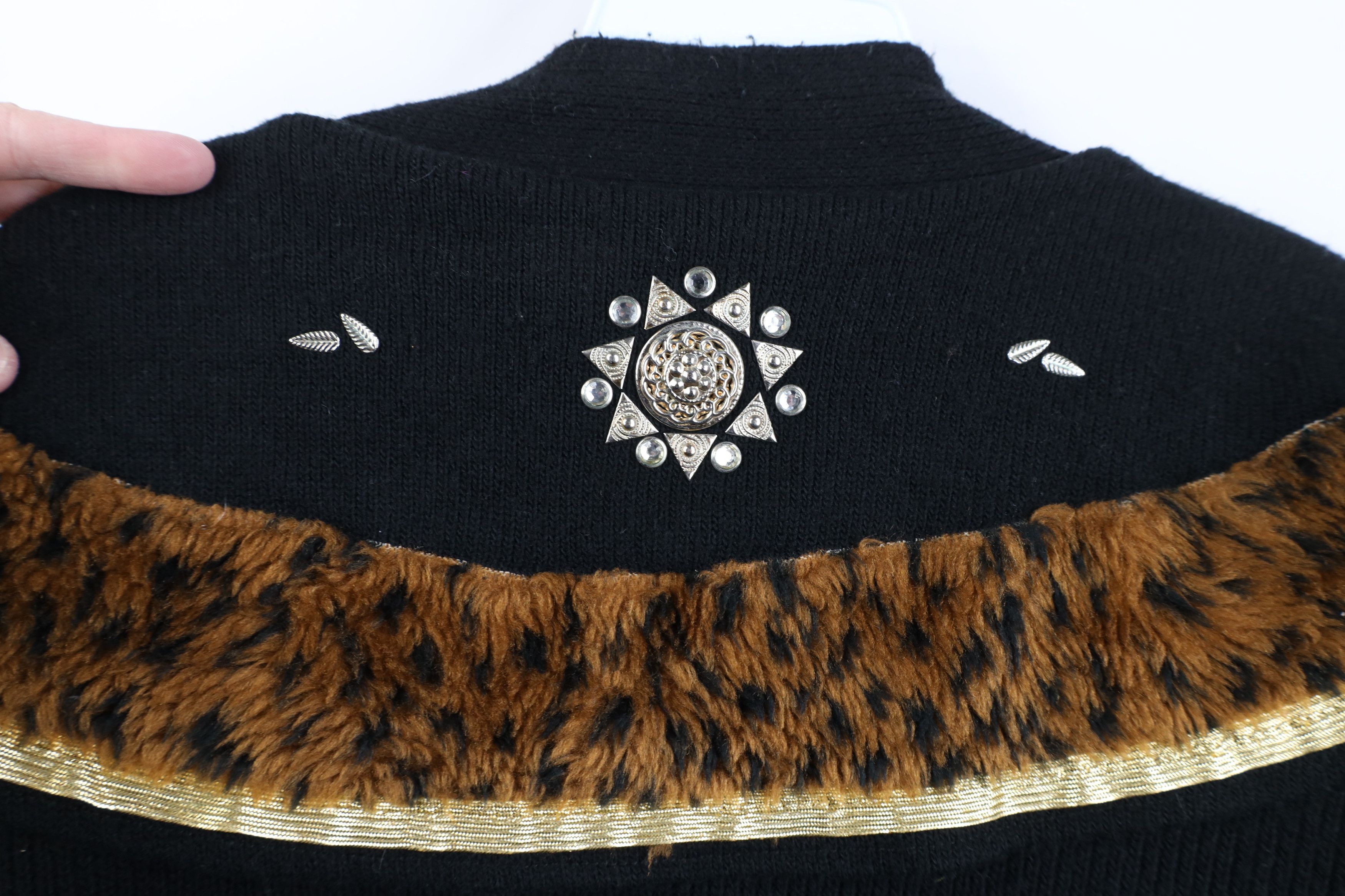 Vintage Vintage 90s Streetwear Knit Sun Feather Leopard Sweater Size ONE SIZE - 11 Thumbnail
