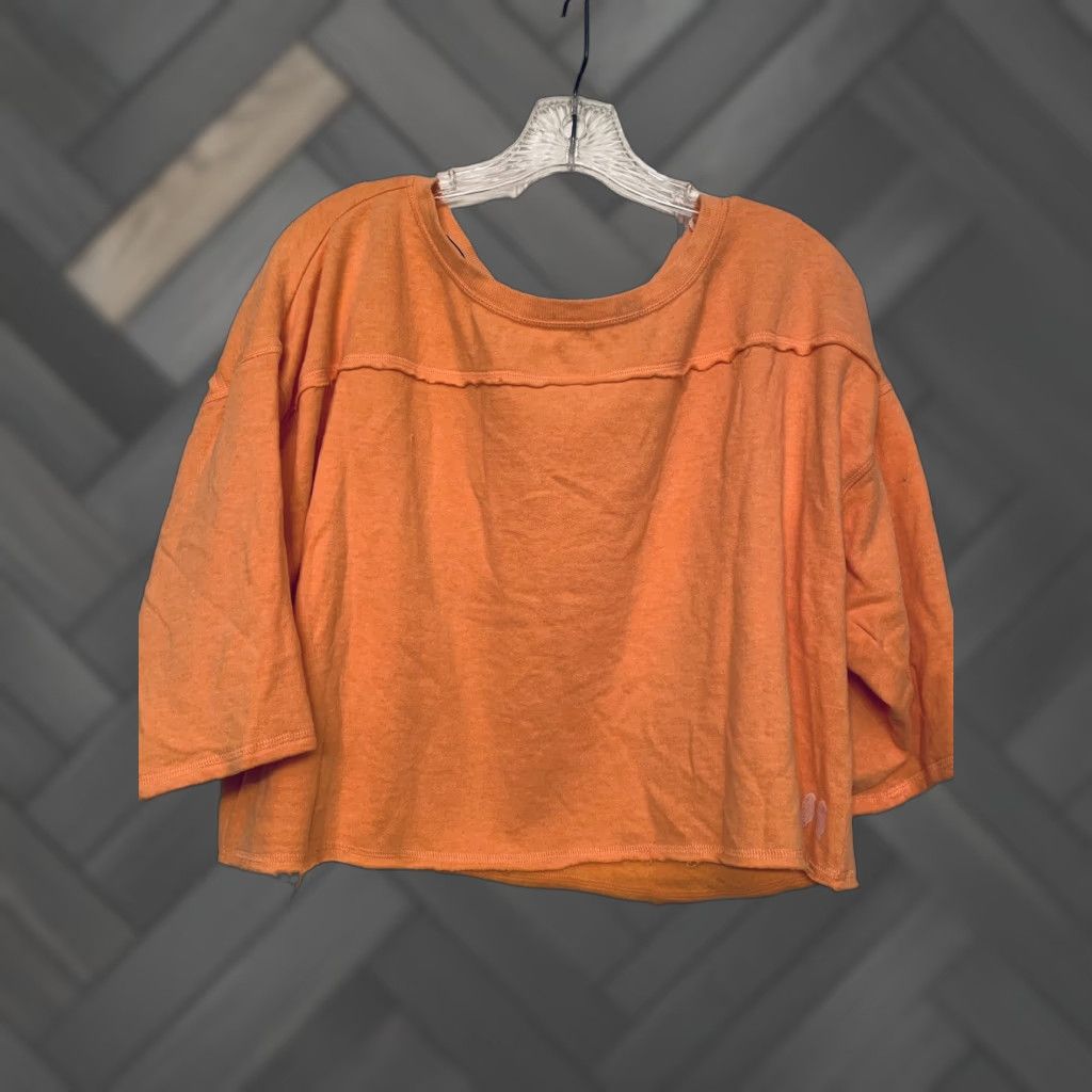 Victoria's Secret VICTORIA'S SECRET Peach Medium Crop Top 7/8 Long Sleeve T-Shirt Cropped Womens Regular M Size Peach Color Shirt Size M / US 6-8 / IT 42-44 - 1 Thumbnail