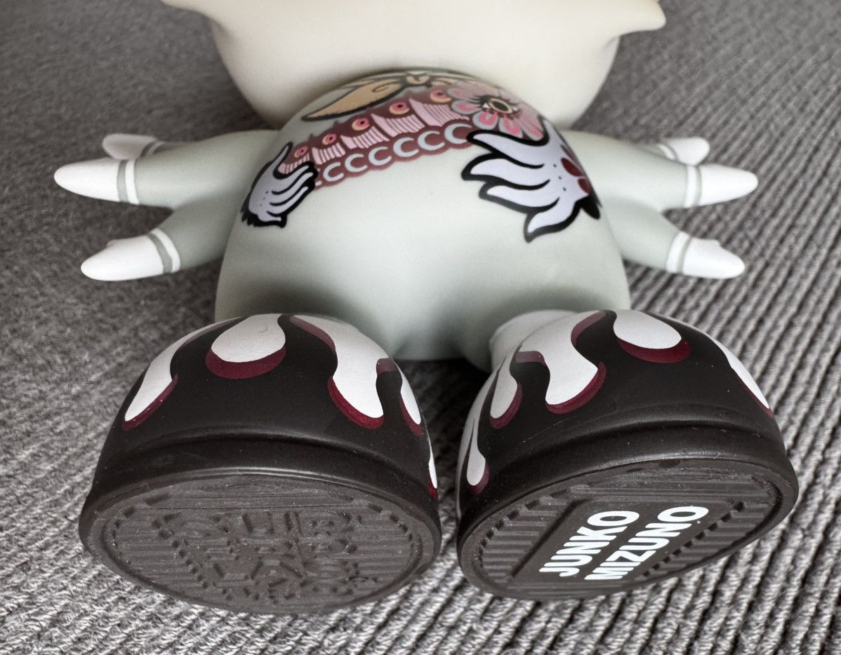 Other WHITE LOTUS SUPERJANKY 8“ Designer Toy JUNKO MIZUNO Size ONE SIZE - 3 Thumbnail
