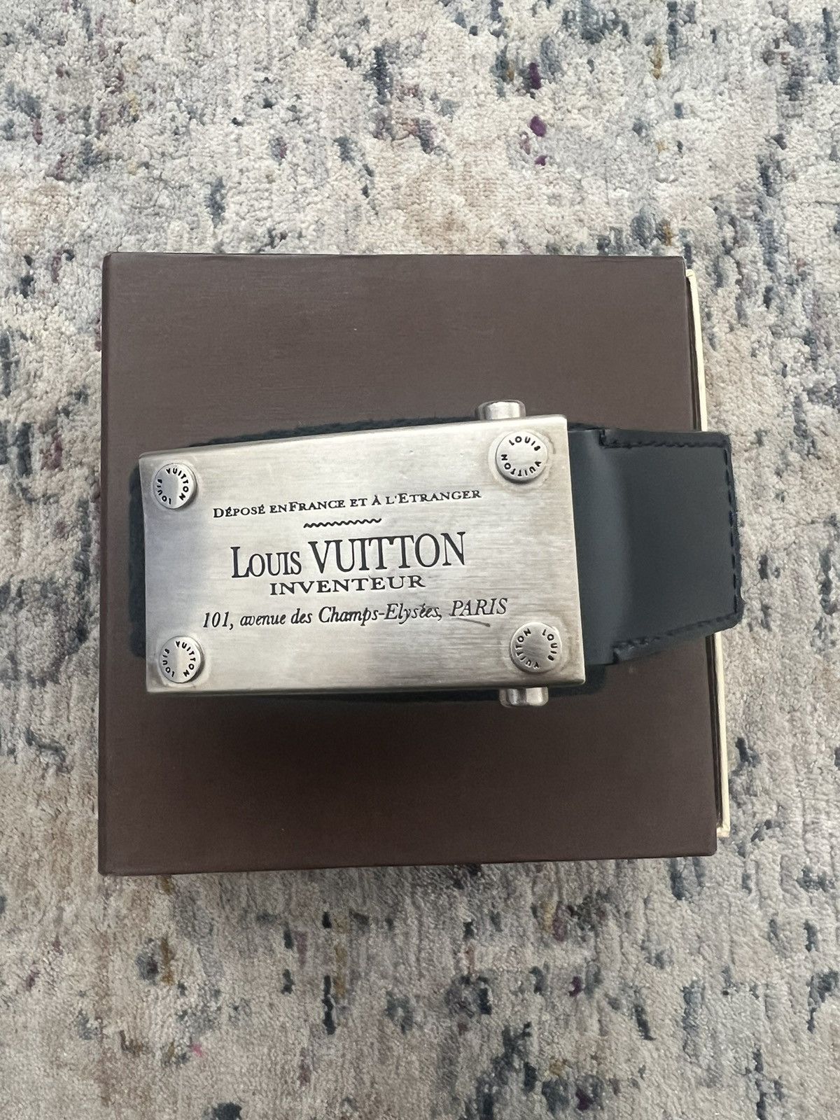 Louis Vuitton Louis Vuitton Saint-Tur Bengal Belt Sz 90/36 Size 36 - 1 Thumbnail