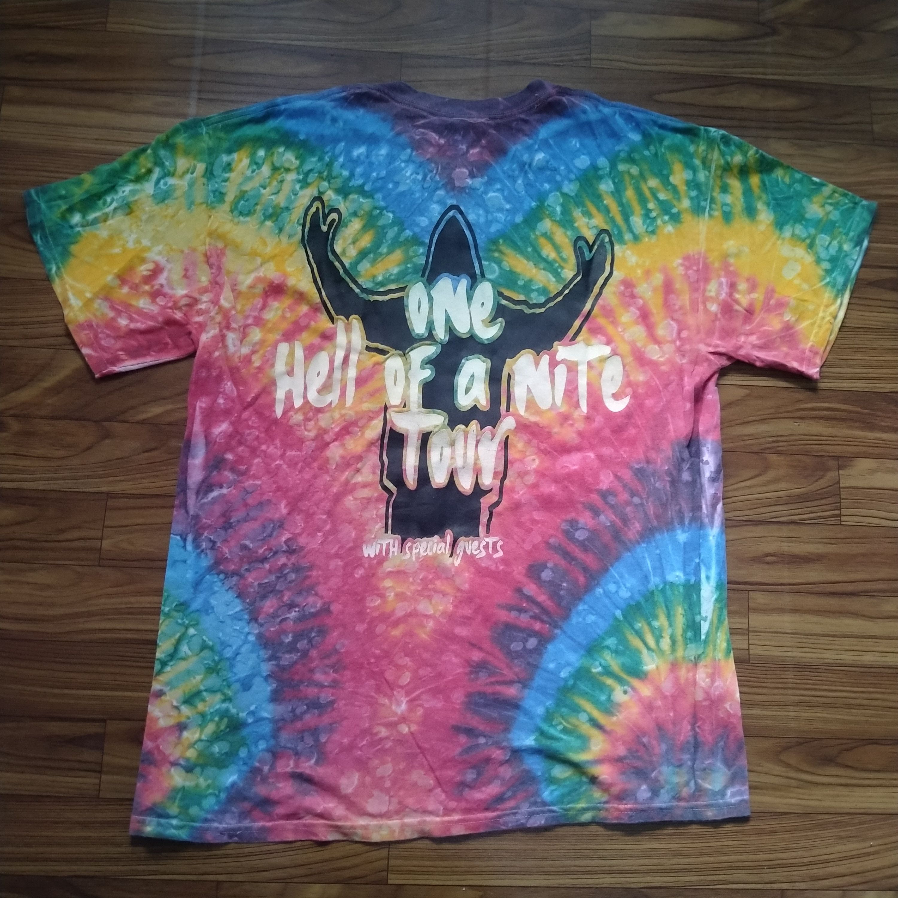 Rap Tees Chris Brown "One Hell Of A nite" Tour Tshirt Size US L / EU 52-54 / 3 - 3 Thumbnail